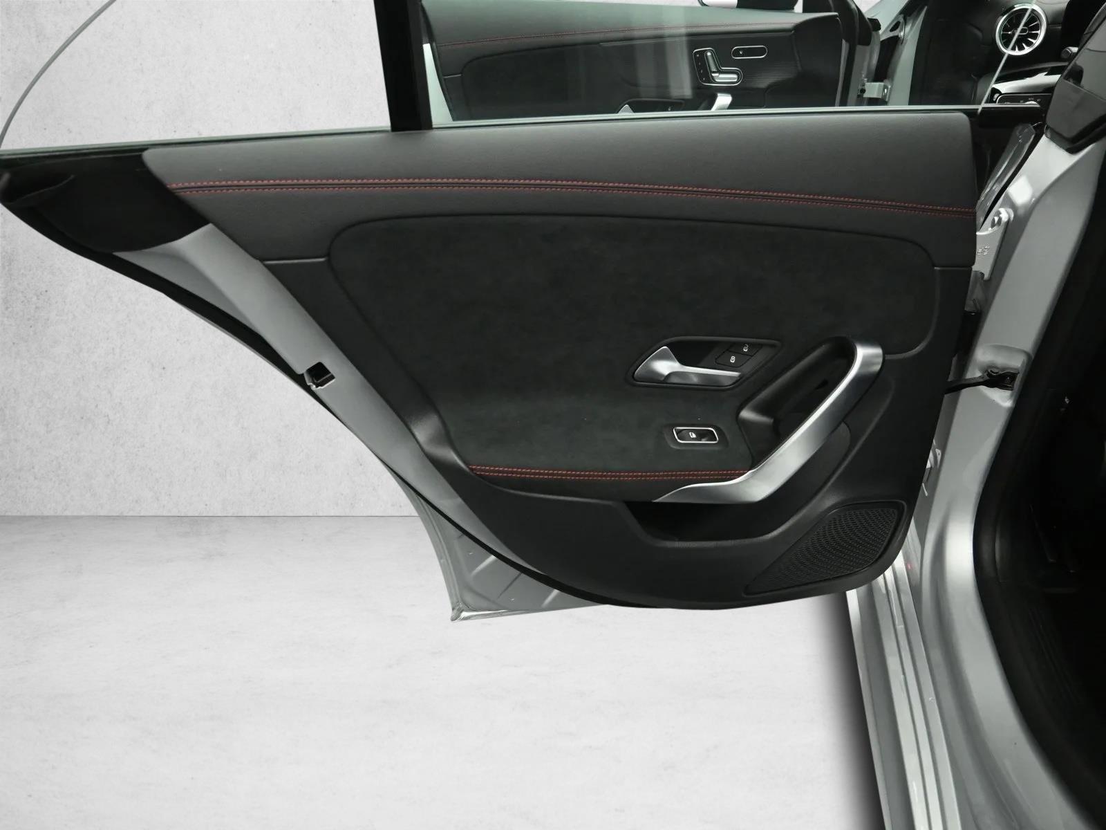 2023 MERCEDES-BENZ CLA-CLASS - Image 23