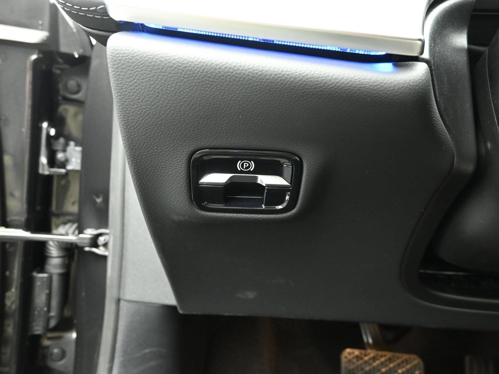 2026 MERCEDES-BENZ E-CLASS - Image 17