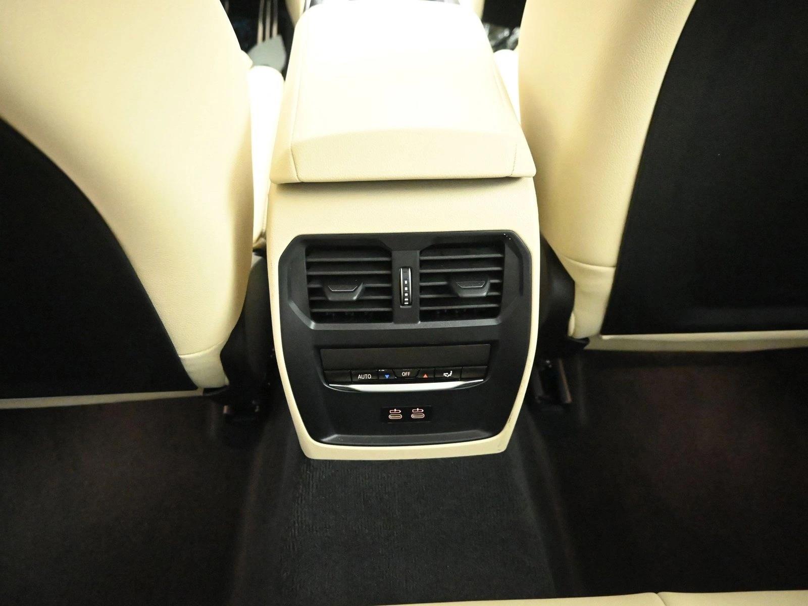 2024 BMW 330E - Image 23