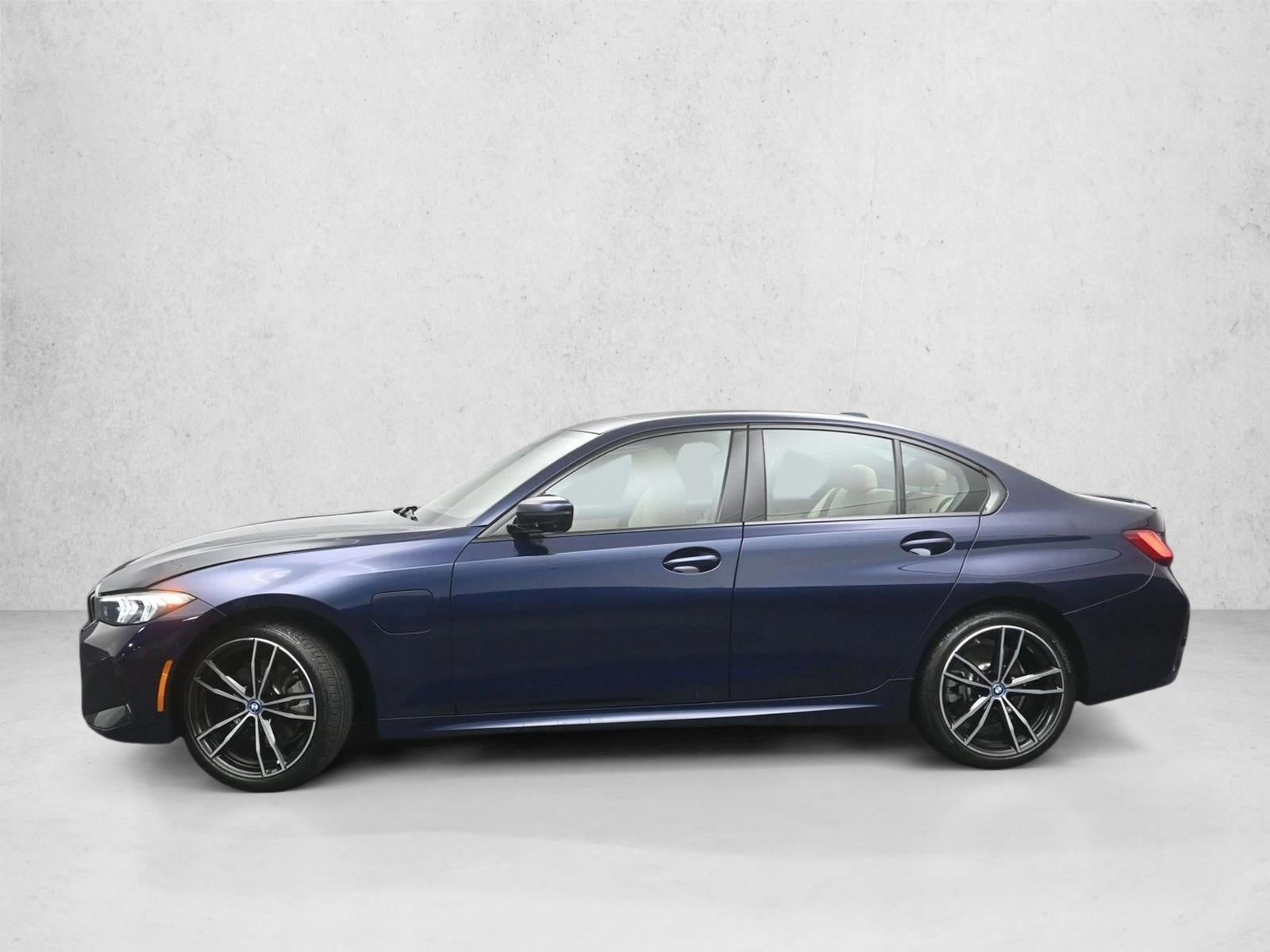 2024 BMW 330E - Image 7