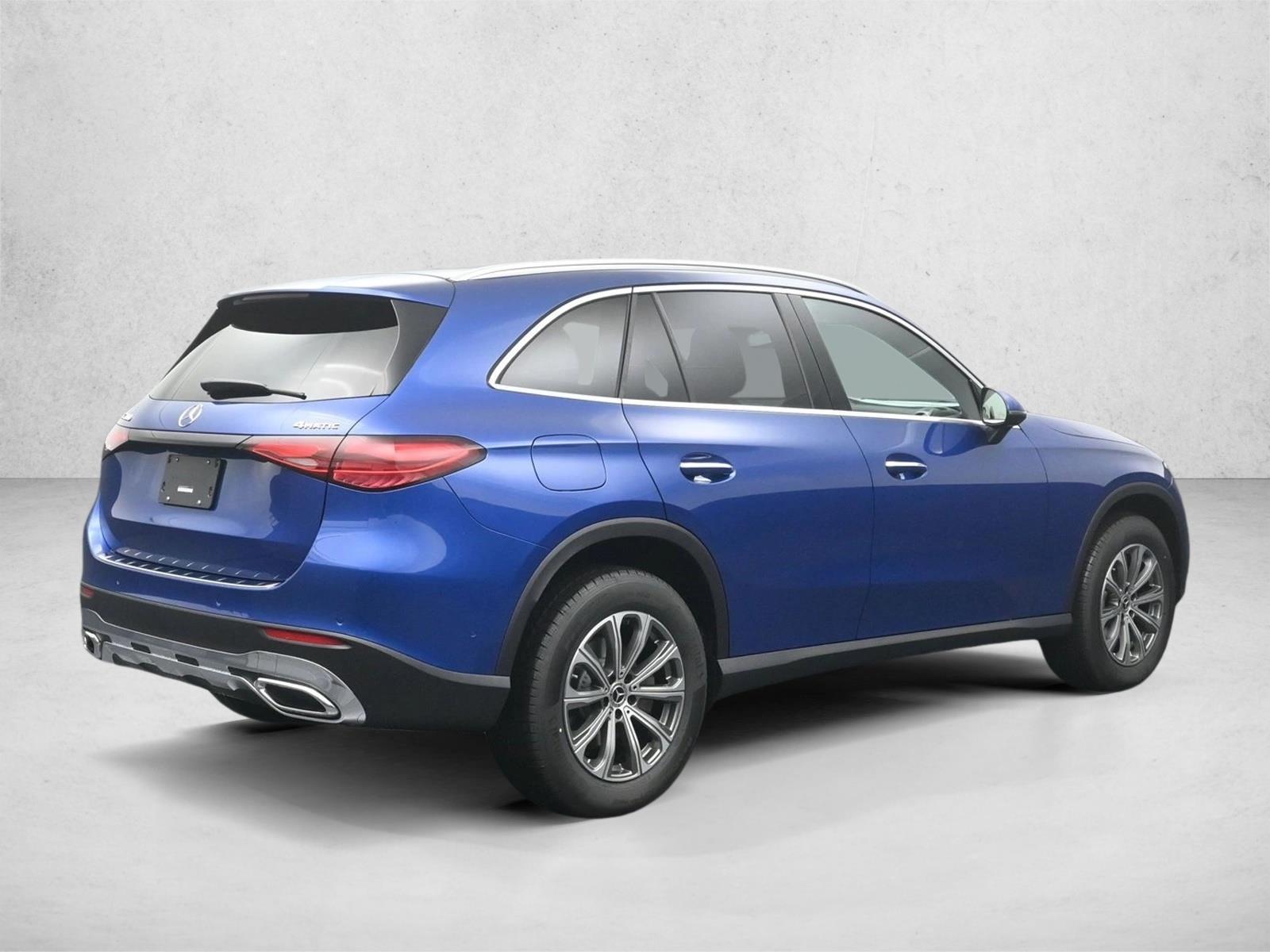 2025 Mercedes Benz GLC 300 4MATIC photo 2