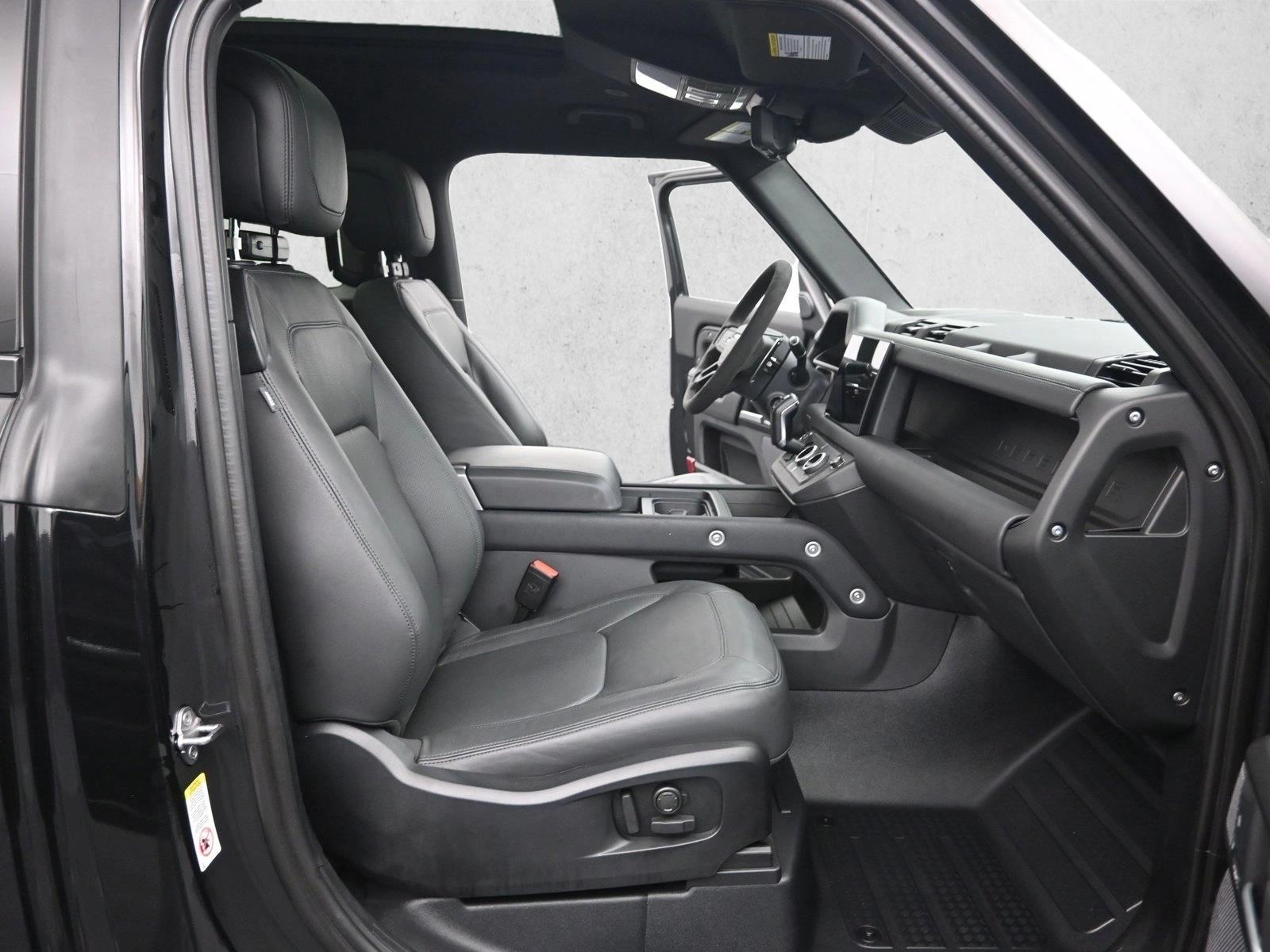 2024 LAND ROVER DEFENDER - Image 25