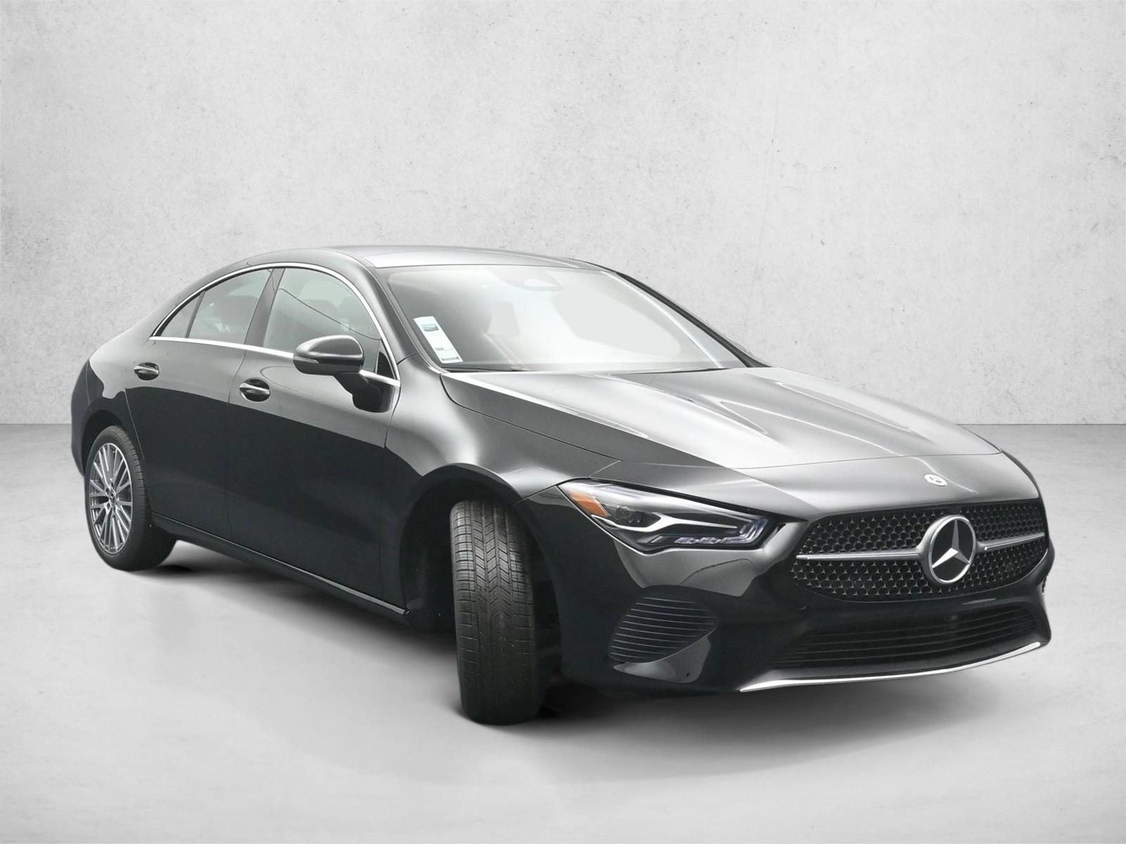 2025 Mercedes Benz CLA 250 4MATIC photo 4