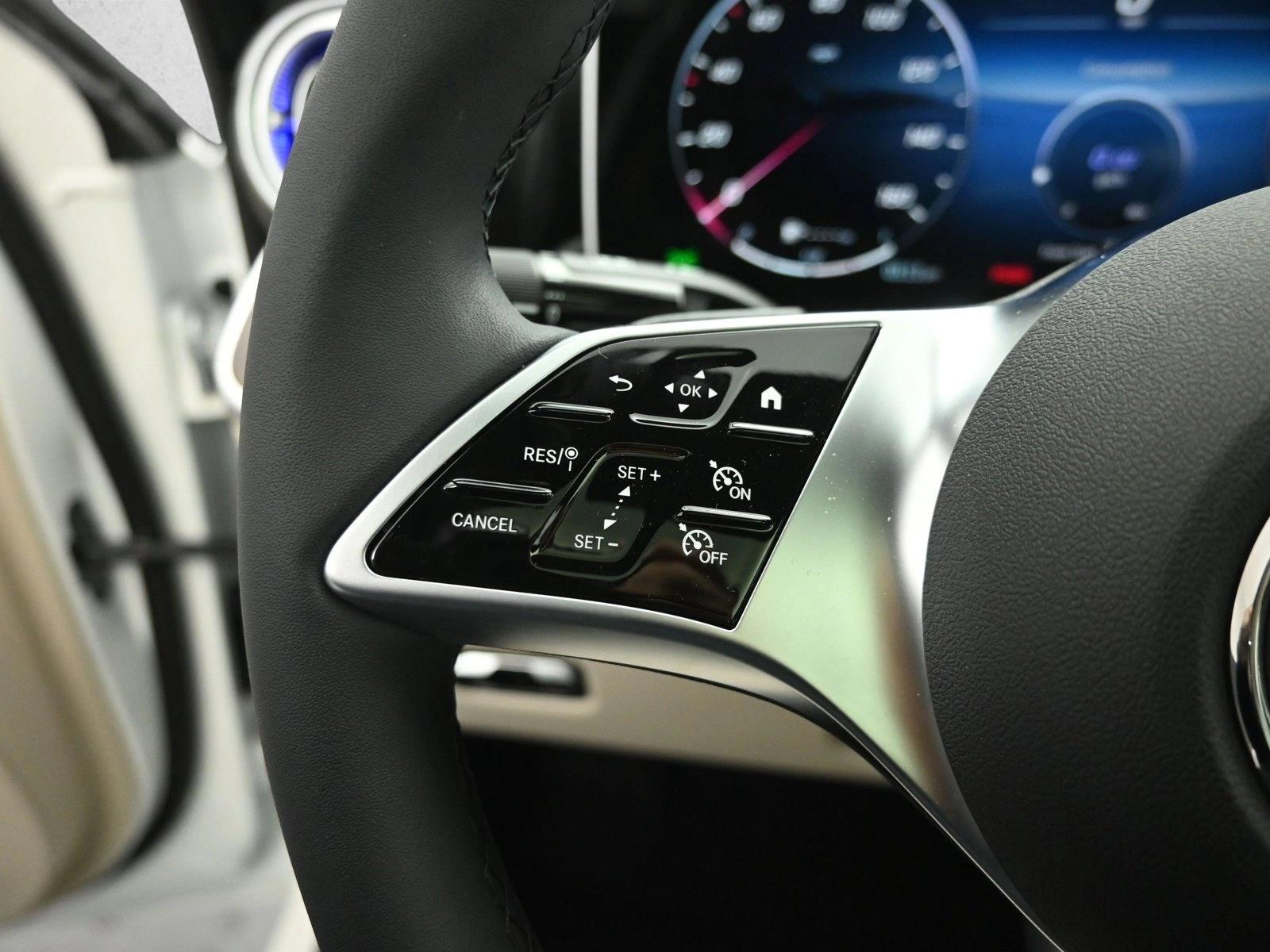 2026 MERCEDES-BENZ C-CLASS - Image 13