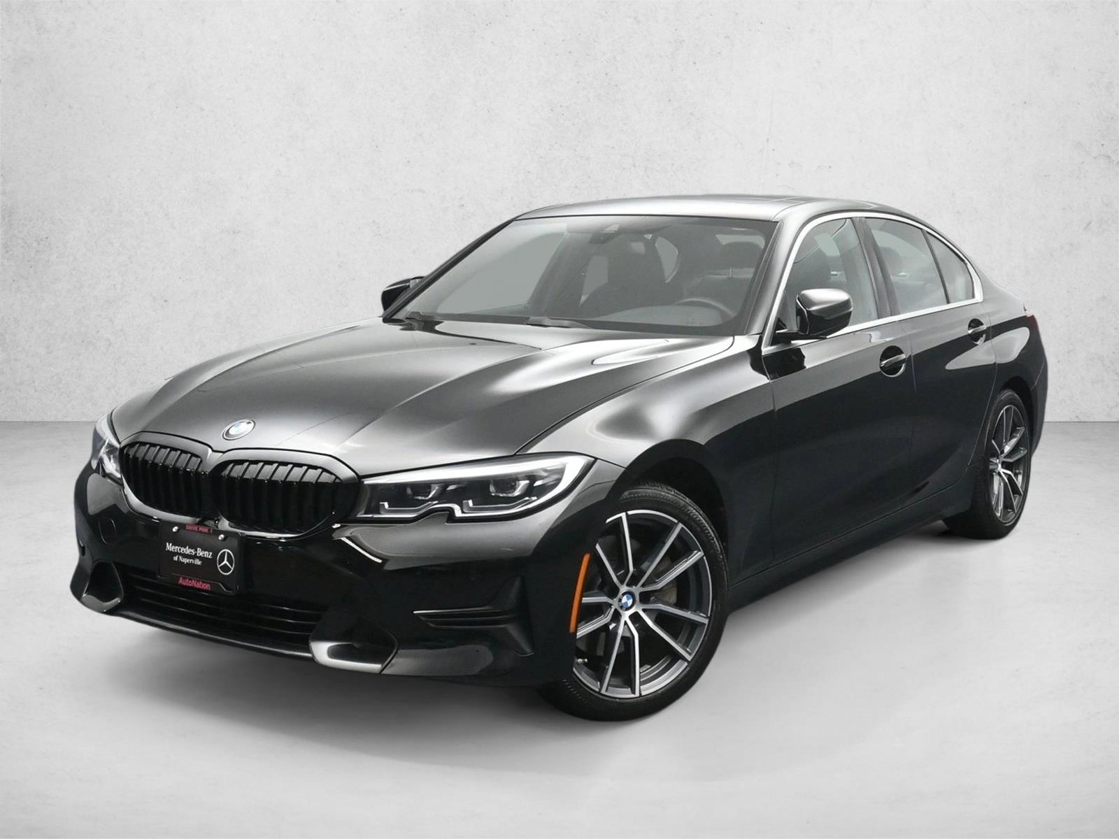 2021 BMW 3 Series 330i xDrive Sedan's photo