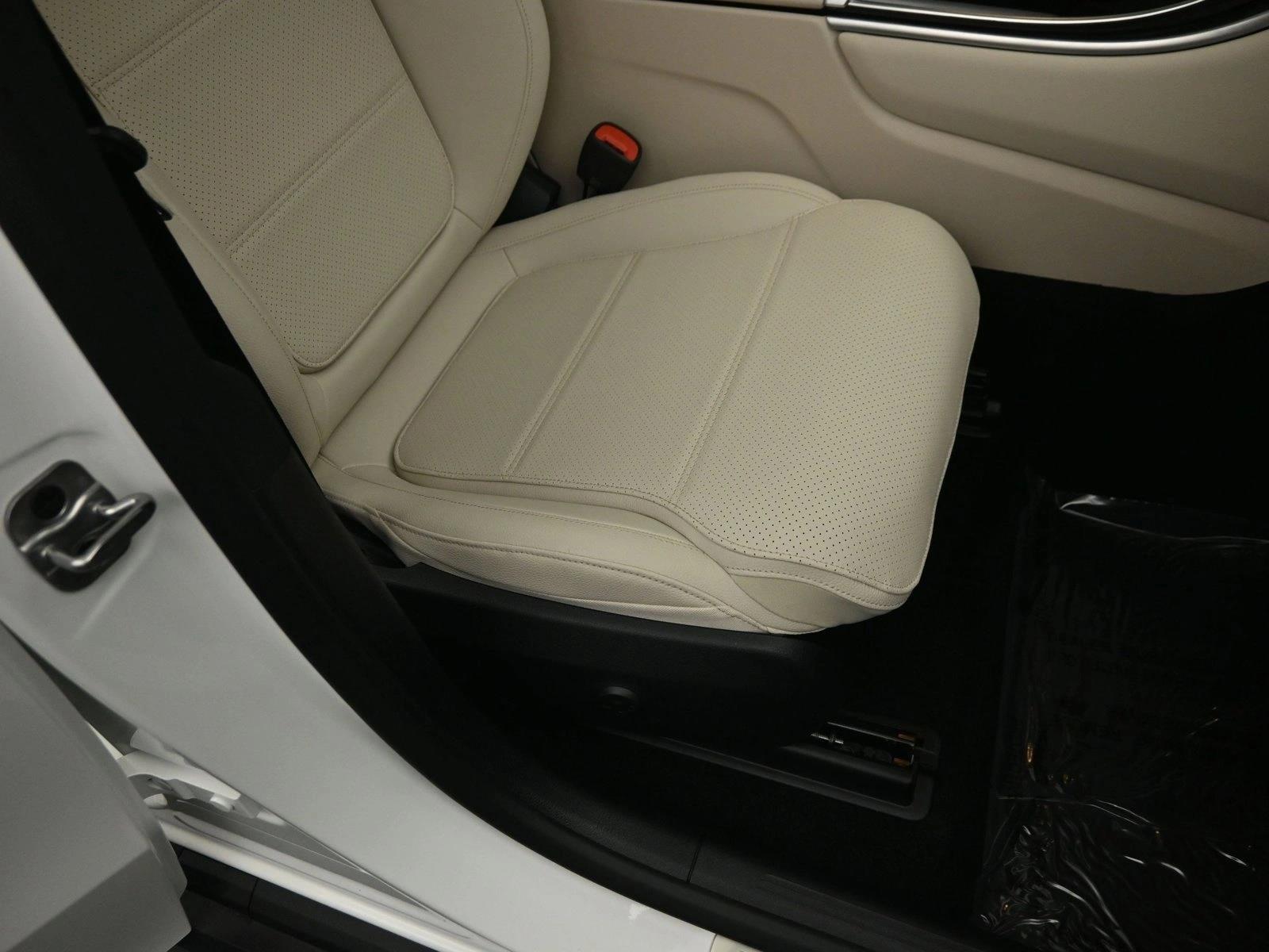 2026 MERCEDES-BENZ GLC-CLASS - Image 30