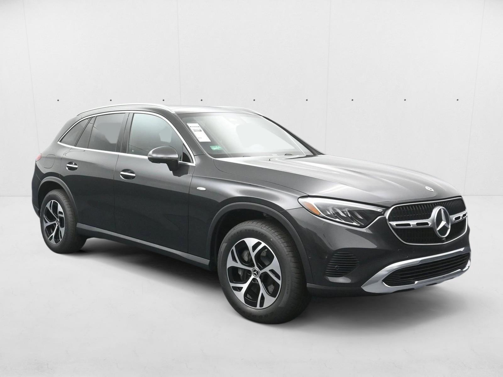 2025 Mercedes Benz GLC 350e 4MATIC photo 4