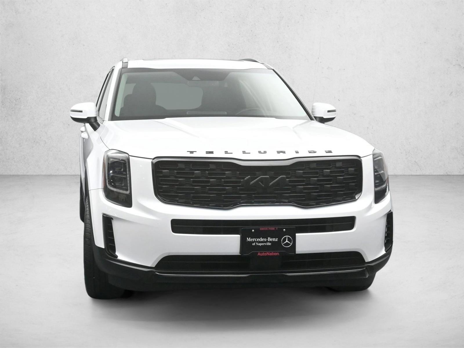 2022 Kia Telluride EX photo 3