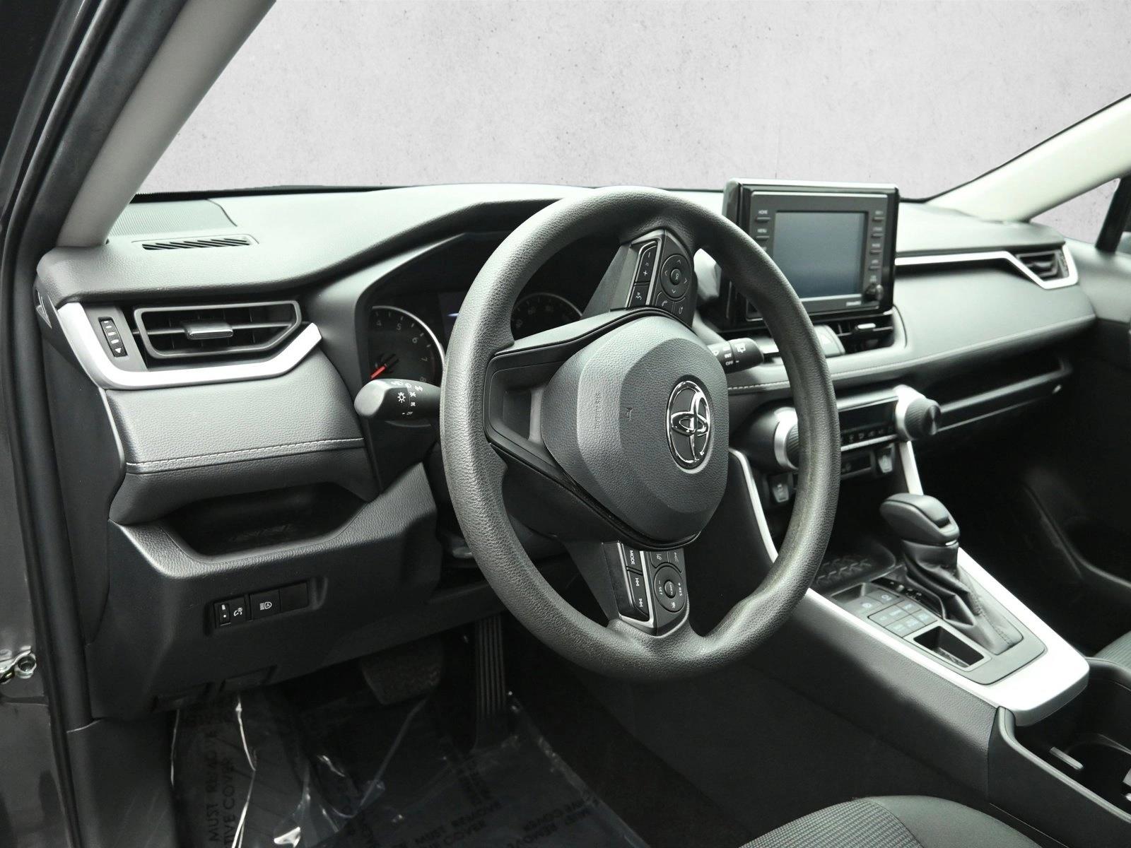 2022 TOYOTA RAV4 - Image 10