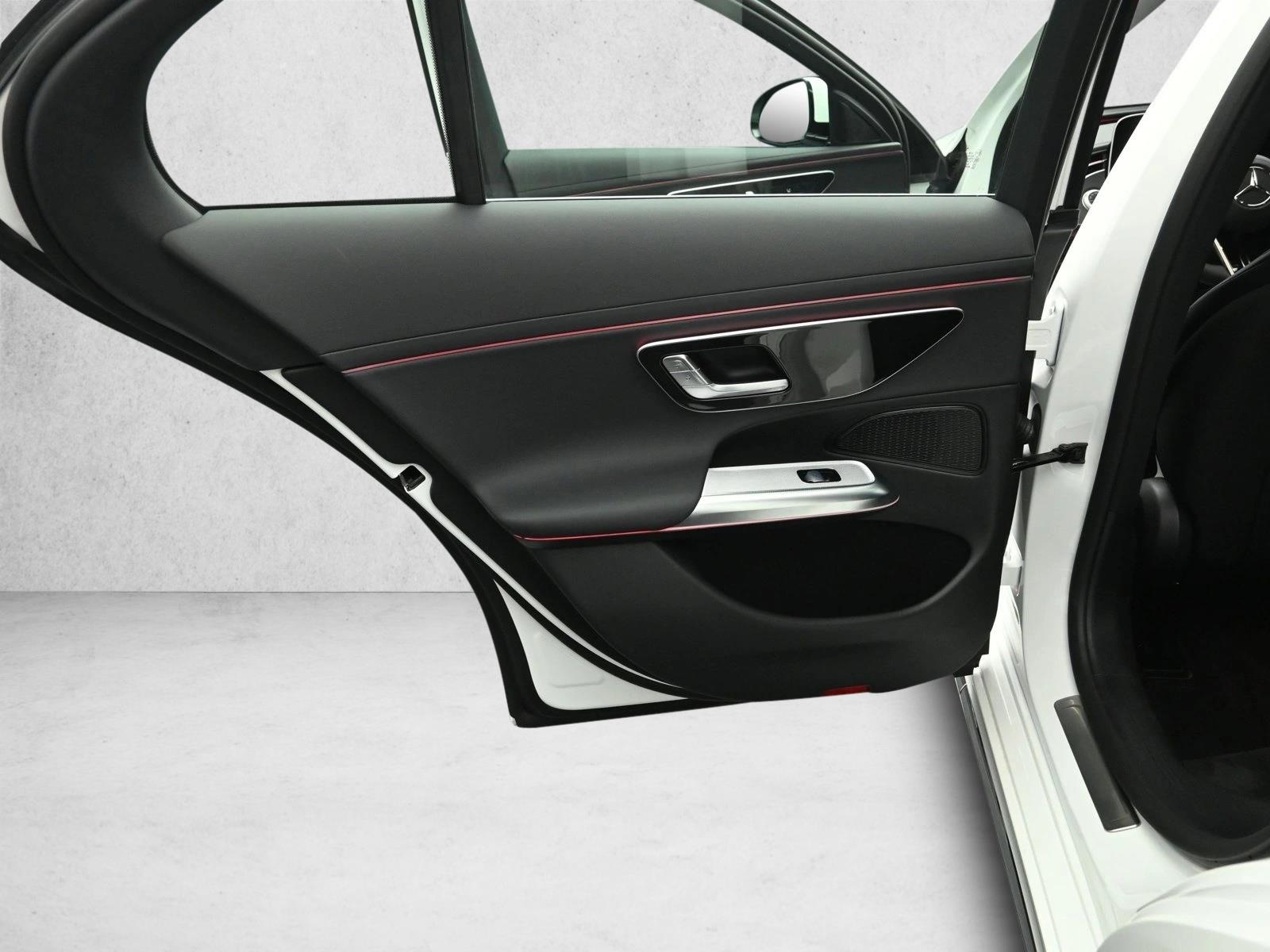 2025 MERCEDES-BENZ E-CLASS - Image 22