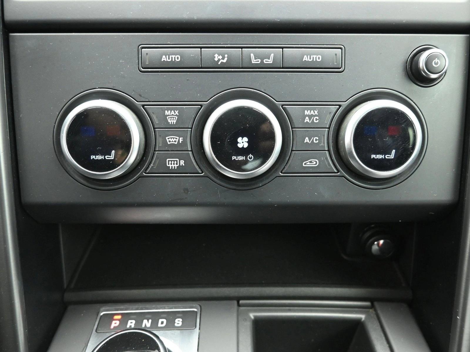 2020 LAND ROVER DISCOVERY - Image 17