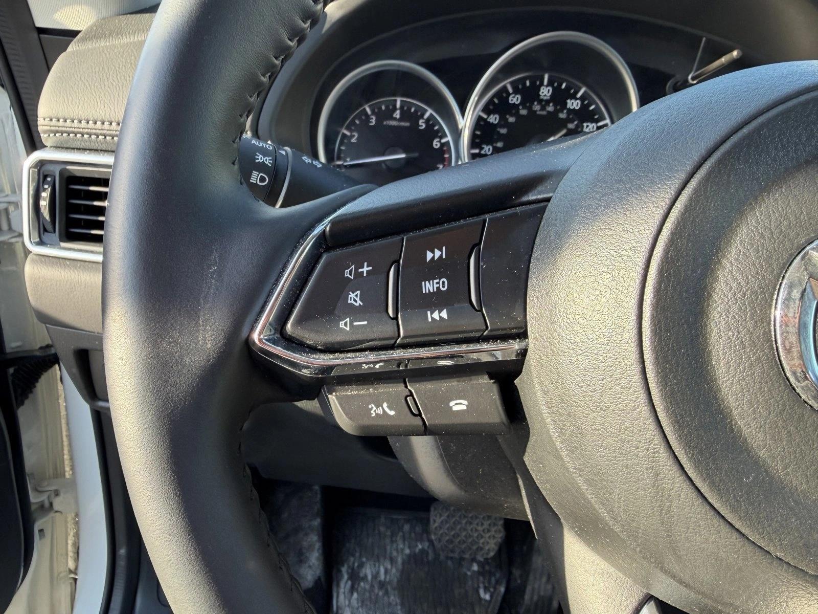 2025 MAZDA CX-5 - Image 16