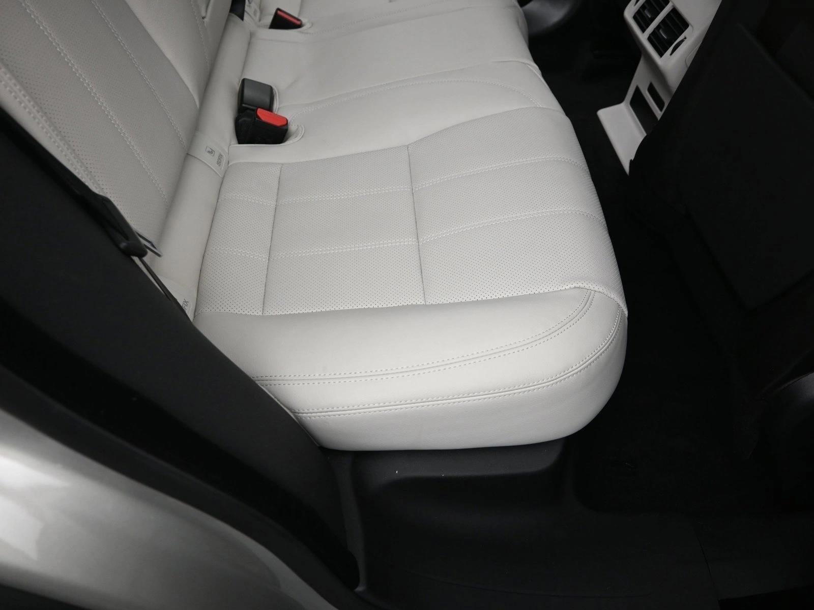 2020 LAND ROVER RANGE ROVER VELAR - Image 27