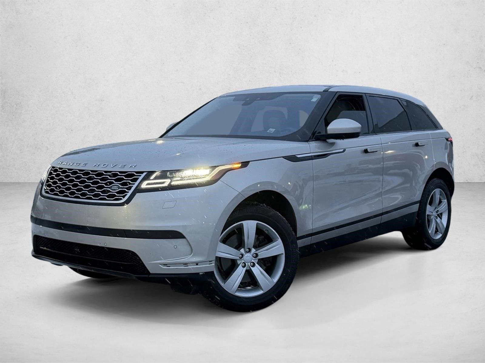 2020 Land Rover Range Rover Velar S's photo