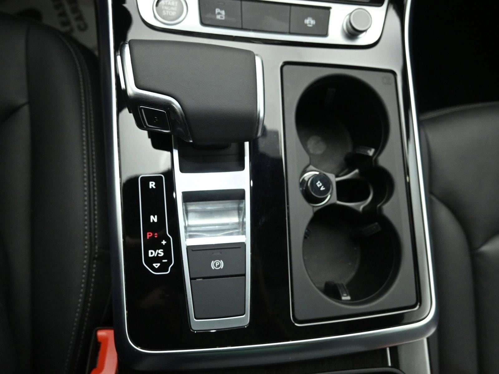 2025 AUDI Q7 - Image 18