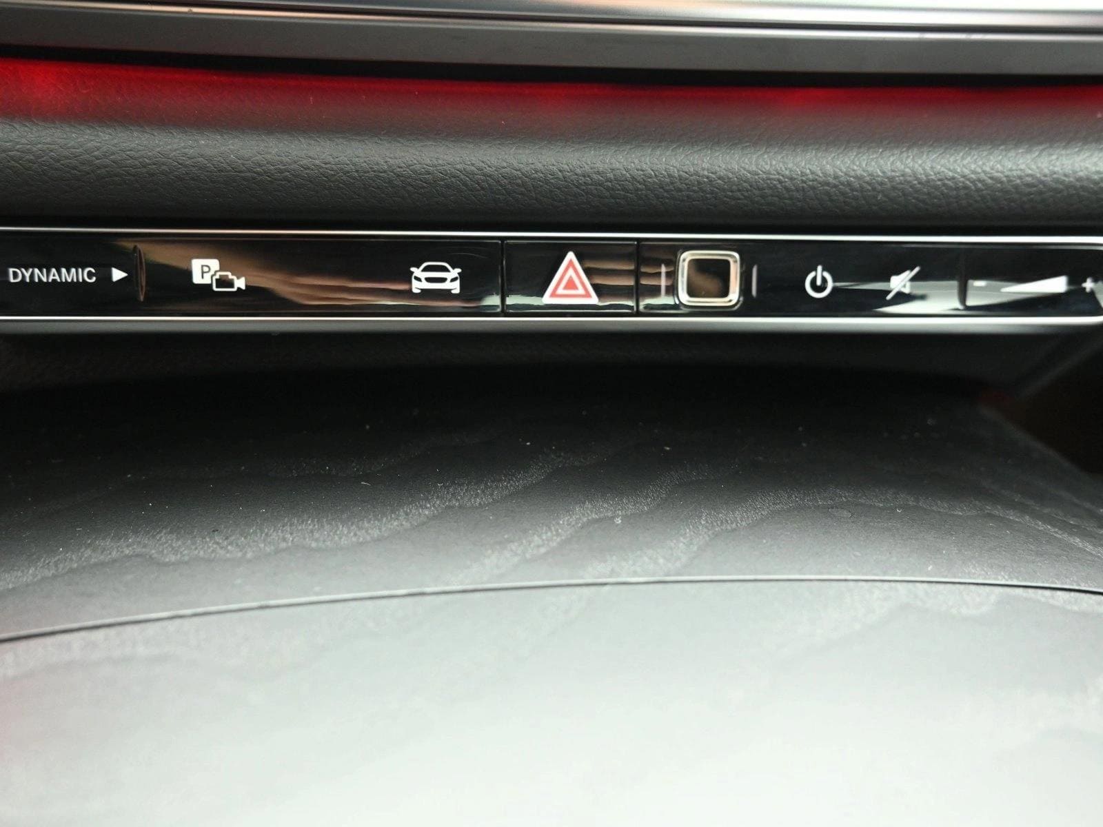 2025 MERCEDES-BENZ E-CLASS - Image 17