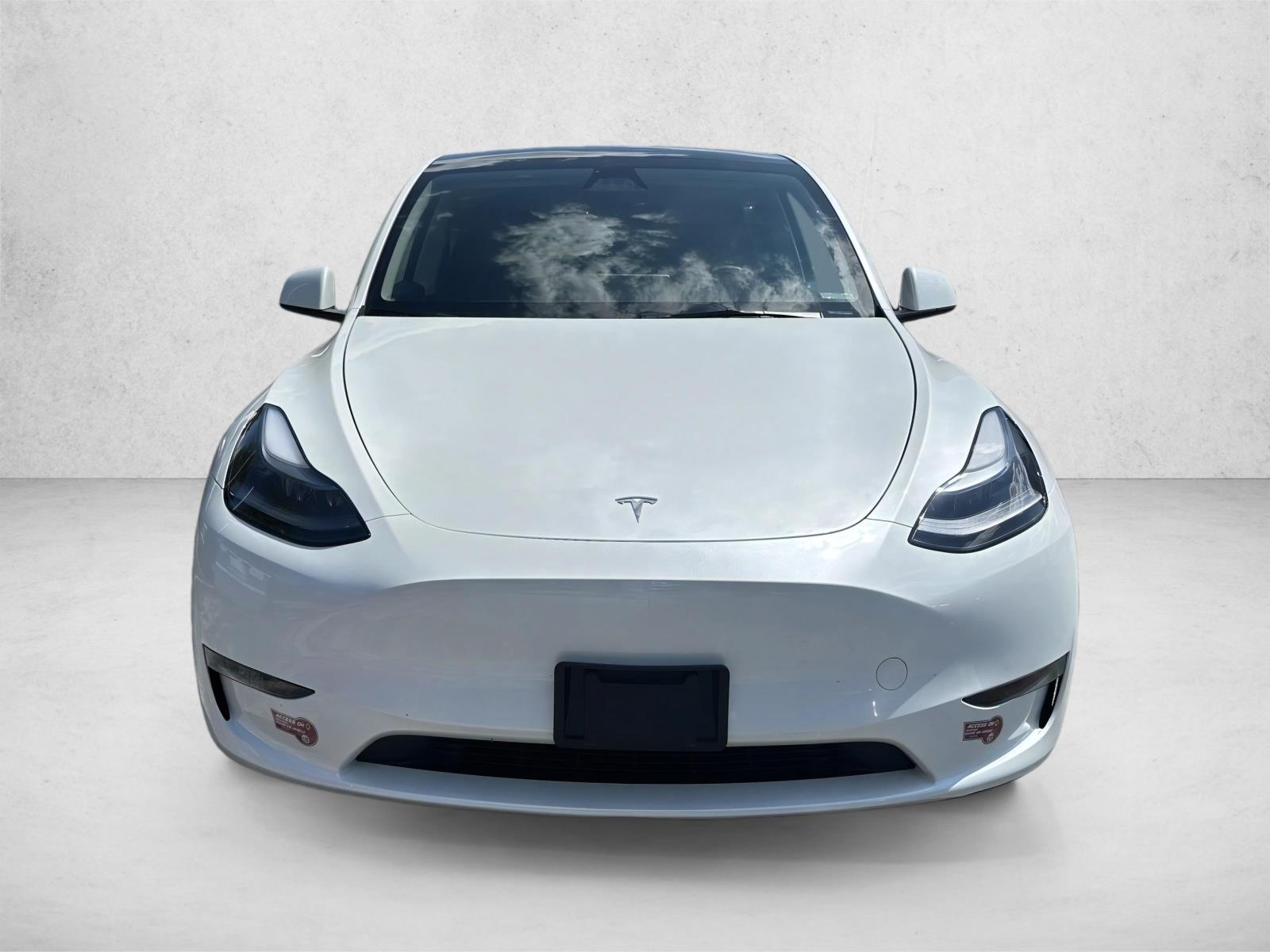 Used 2025 Tesla Model Y Long Range with VIN 7SAYGDED7SF250151 for sale in Naperville, IL