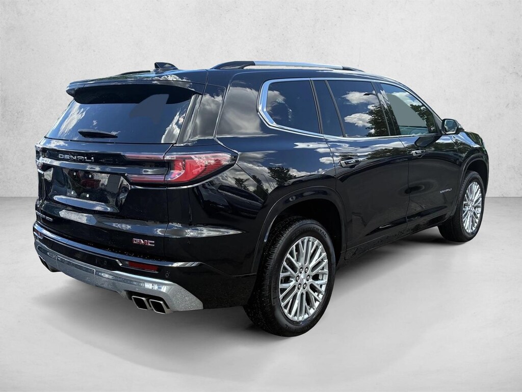 Used 2024 GMC Acadia Denali SUV