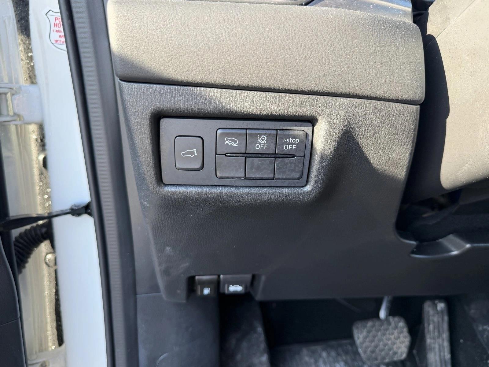 2025 MAZDA CX-5 - Image 14