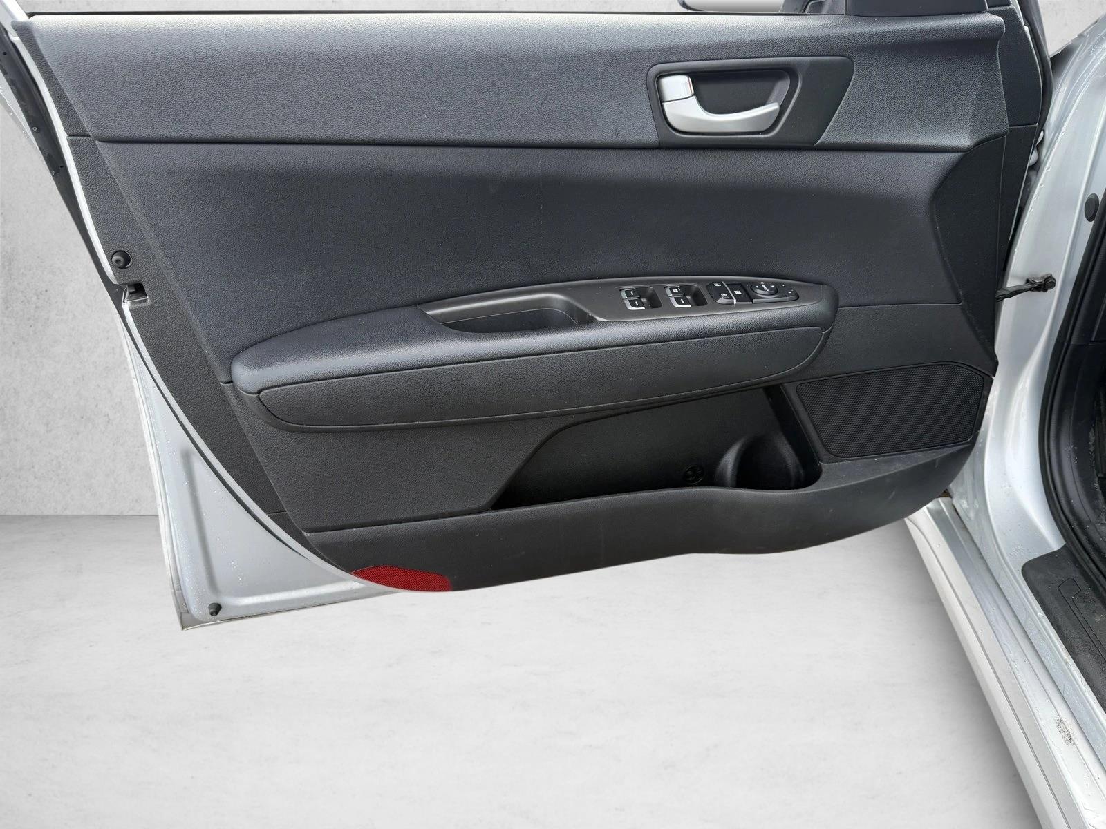 2018 KIA OPTIMA - Image 12