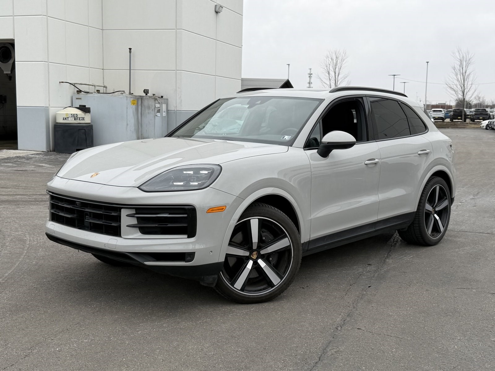 2024 PORSCHE CAYENNE - Image 1
