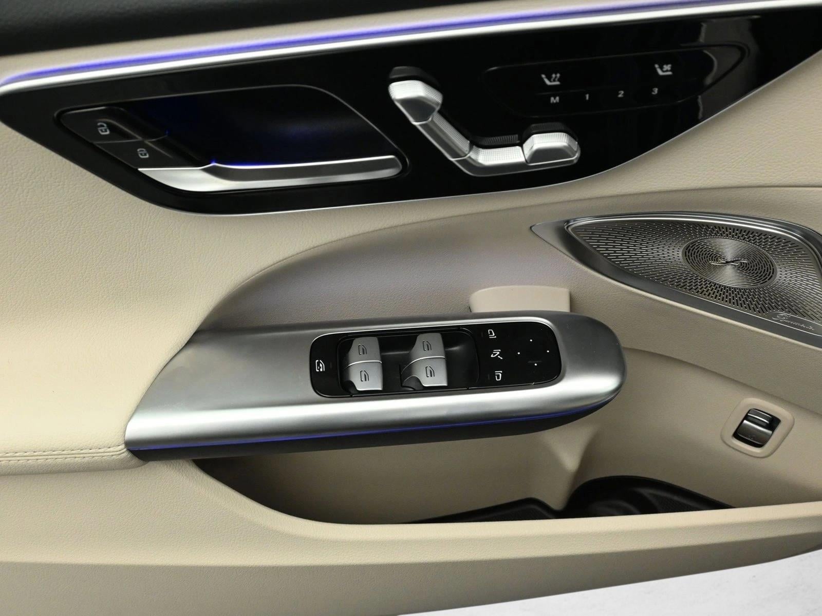 2025 MERCEDES-BENZ C-CLASS - Image 19