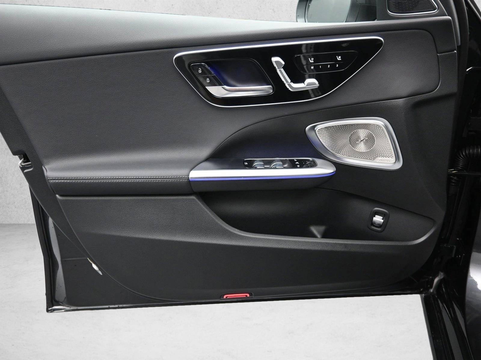 2025 MERCEDES-BENZ C-CLASS - Image 17