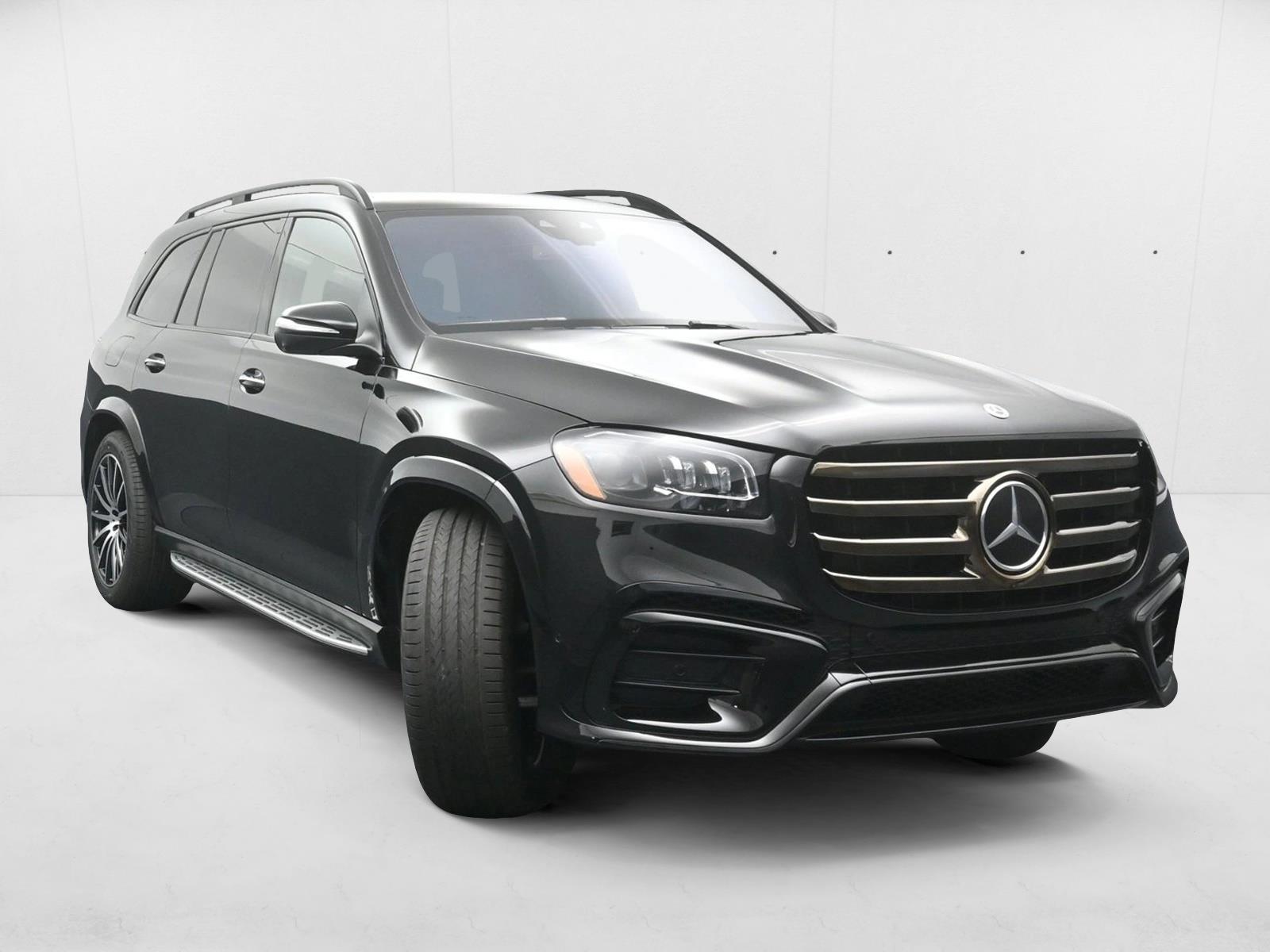 2026 Mercedes Benz GLS 580 4MATIC photo 4