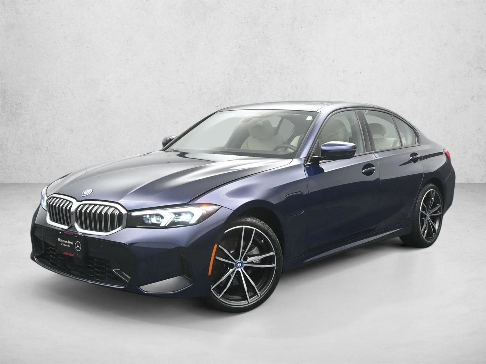 2024 BMW 330E - Image 1