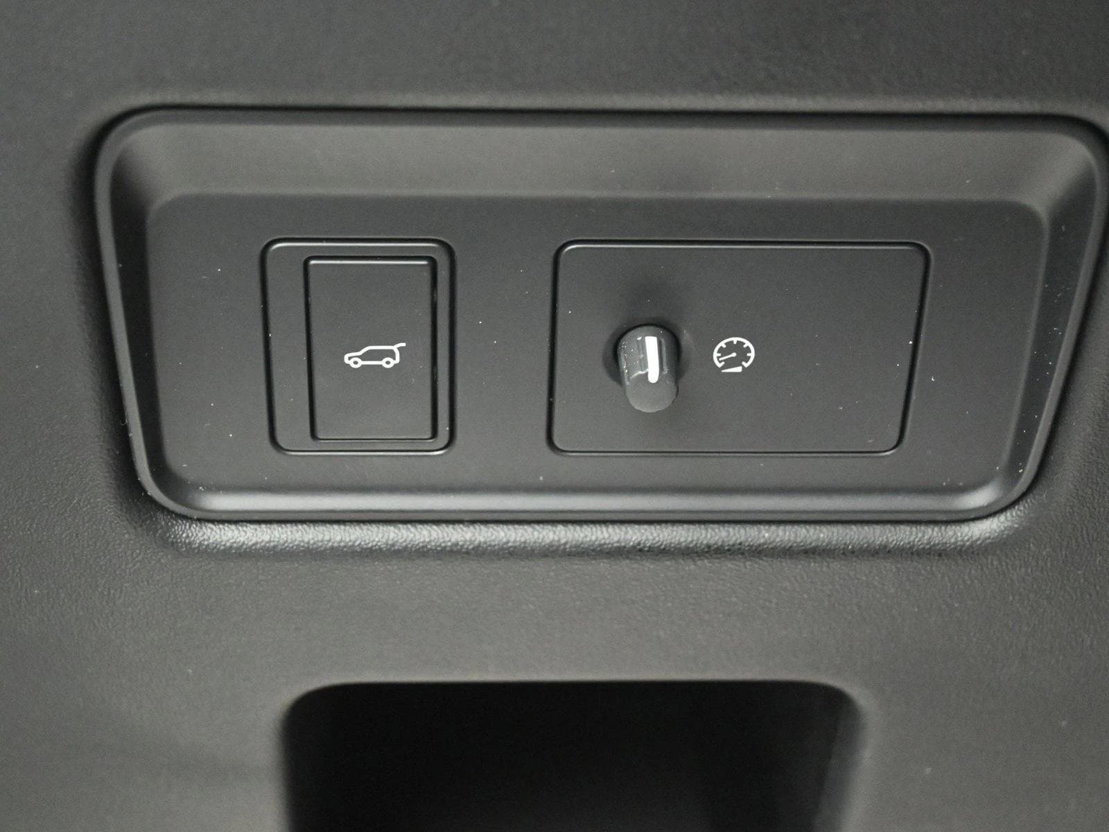 2020 LAND ROVER DISCOVERY - Image 10