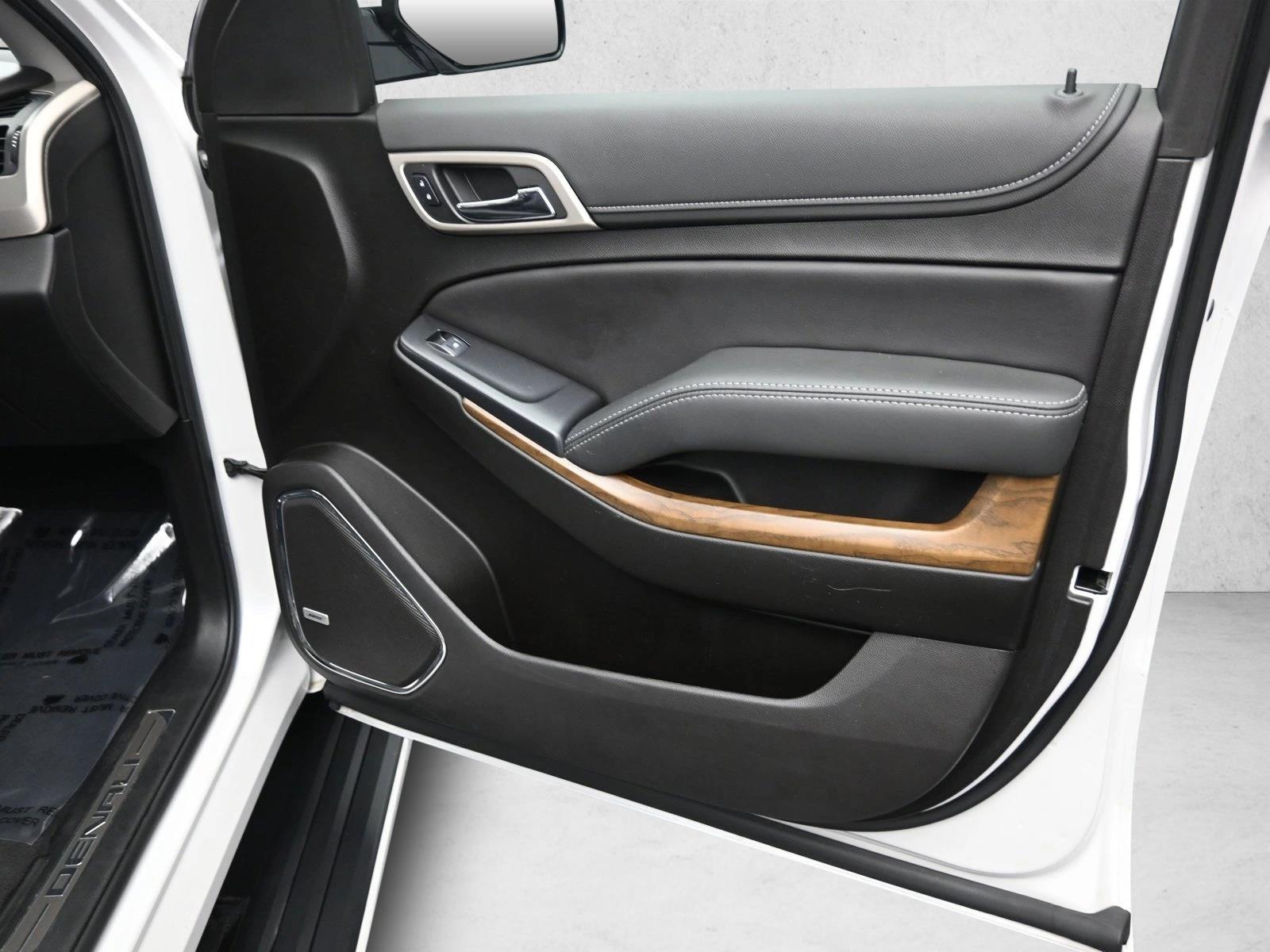 2020 GMC YUKON - Image 26