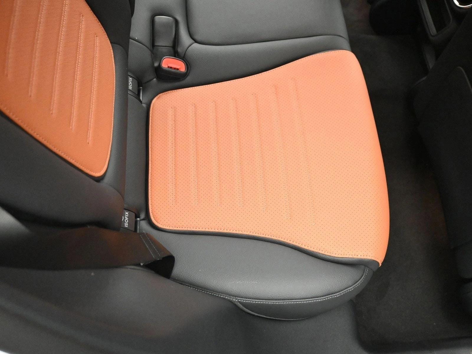 2026 MERCEDES-BENZ GLC-CLASS - Image 24