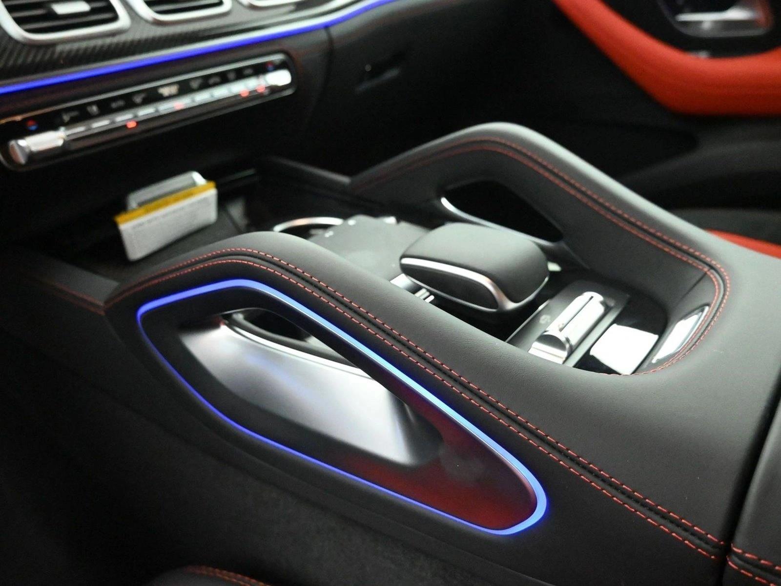 2026 Mercedes-Benz GLE AMG GLE63 S - Photo 13