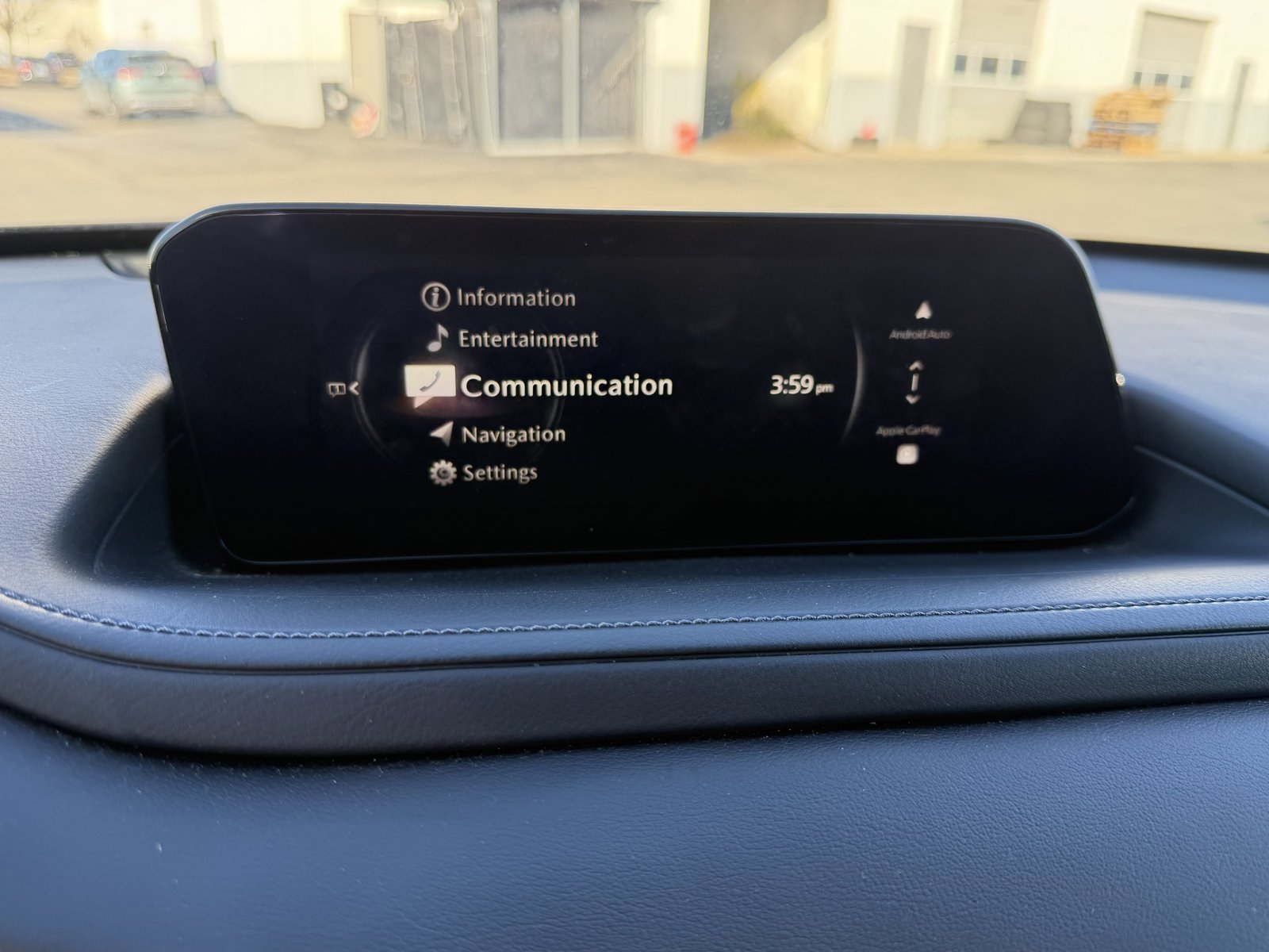 2025 MAZDA CX-30 - Image 18