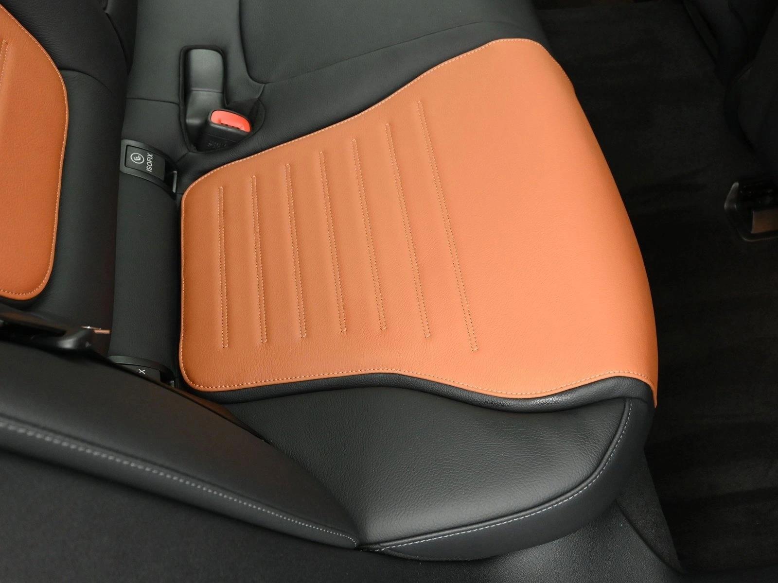 2025 MERCEDES-BENZ C-CLASS - Image 26