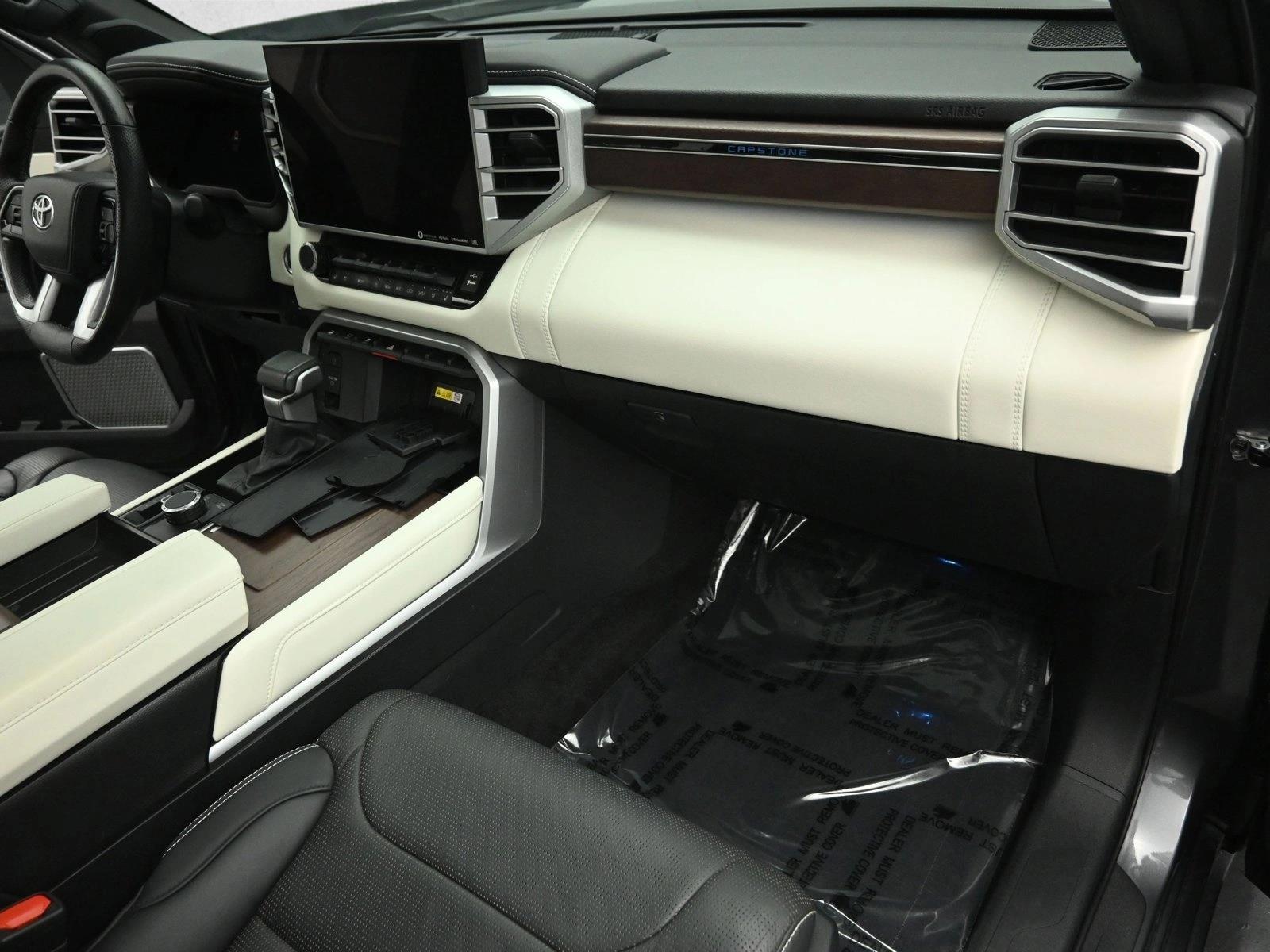 2023 TOYOTA TUNDRA - Image 28