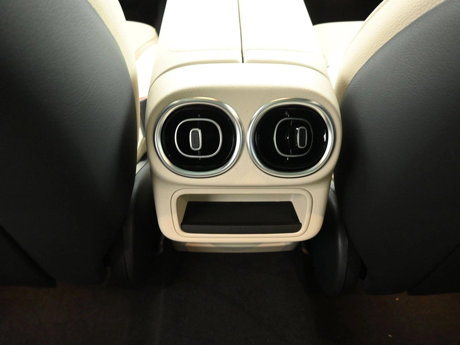 2026 MERCEDES-BENZ GLC-CLASS - Image 21