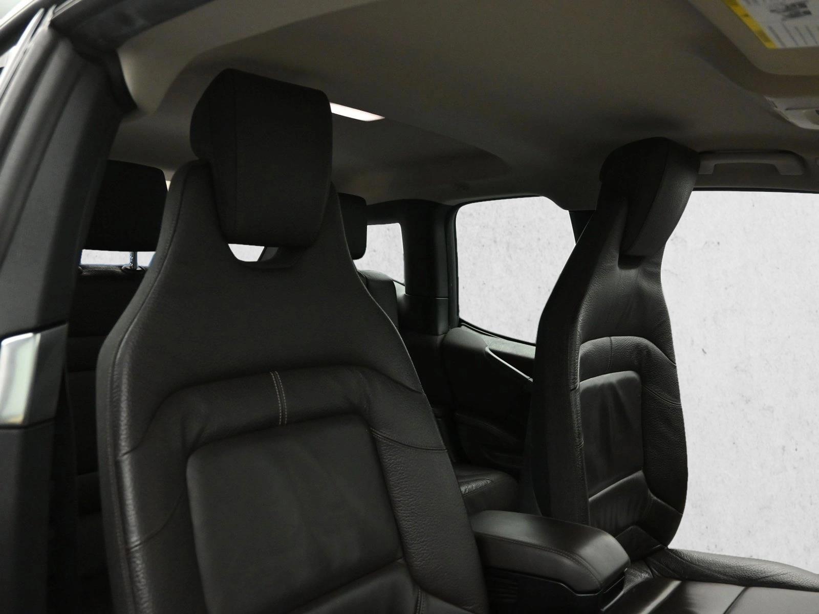 2014 BMW I3 - Image 26