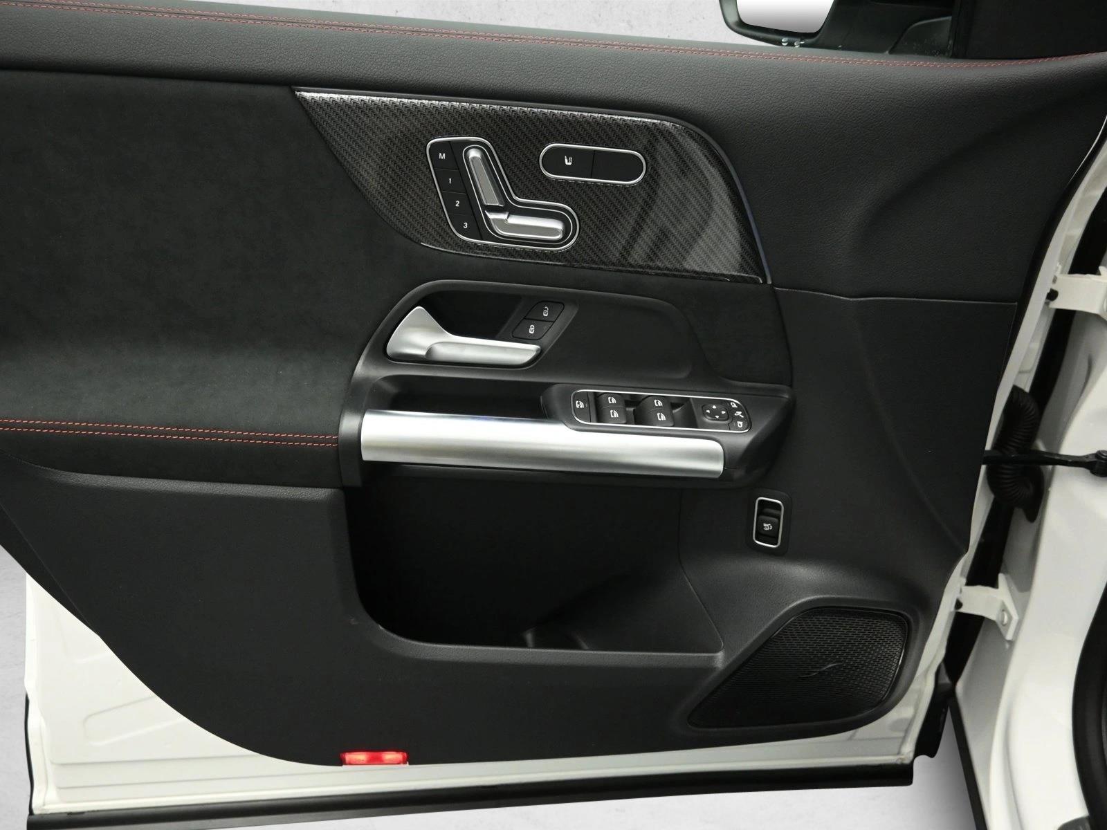 2026 MERCEDES-BENZ GLA-CLASS - Image 19