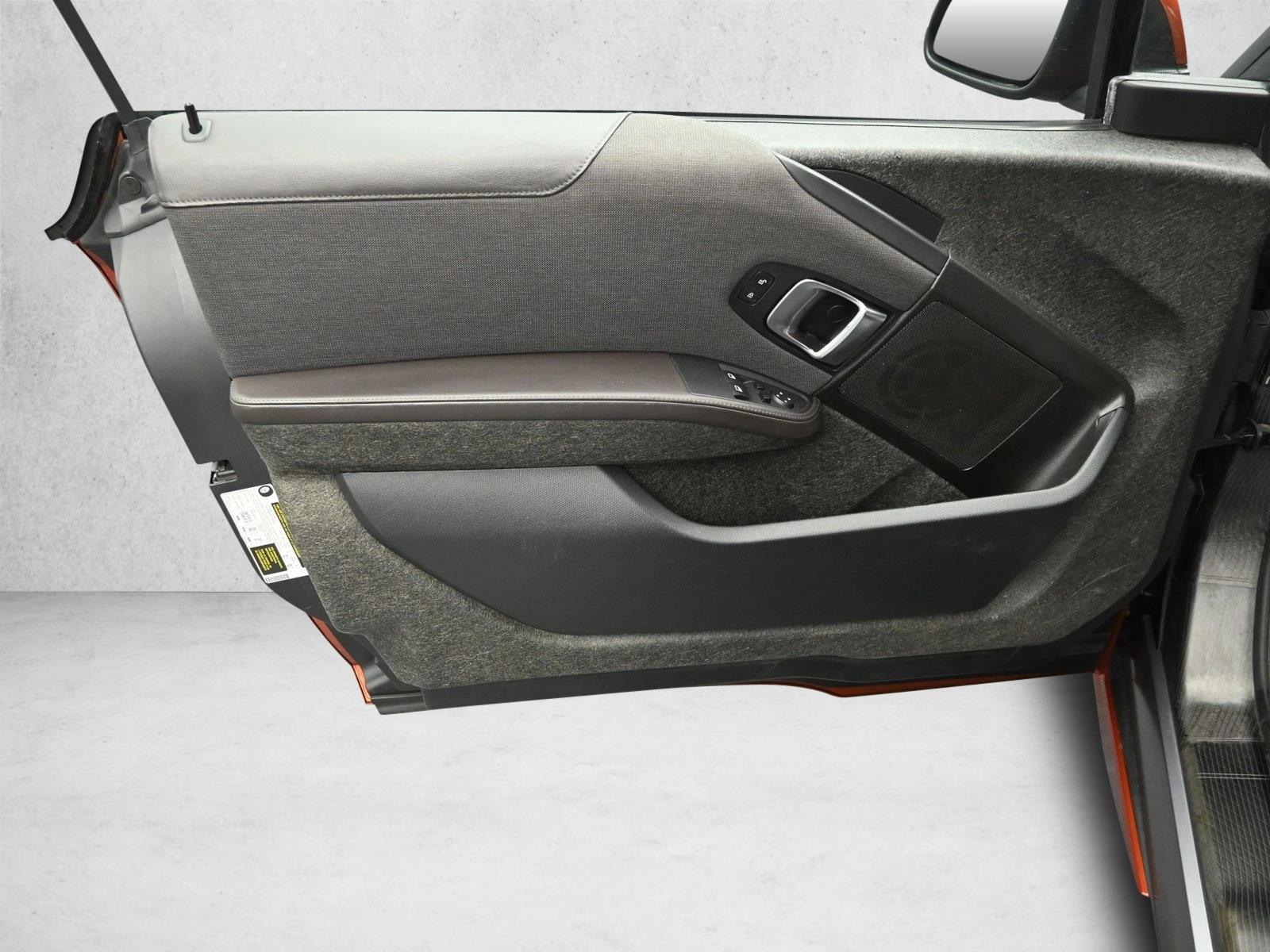 2014 BMW I3 - Image 19