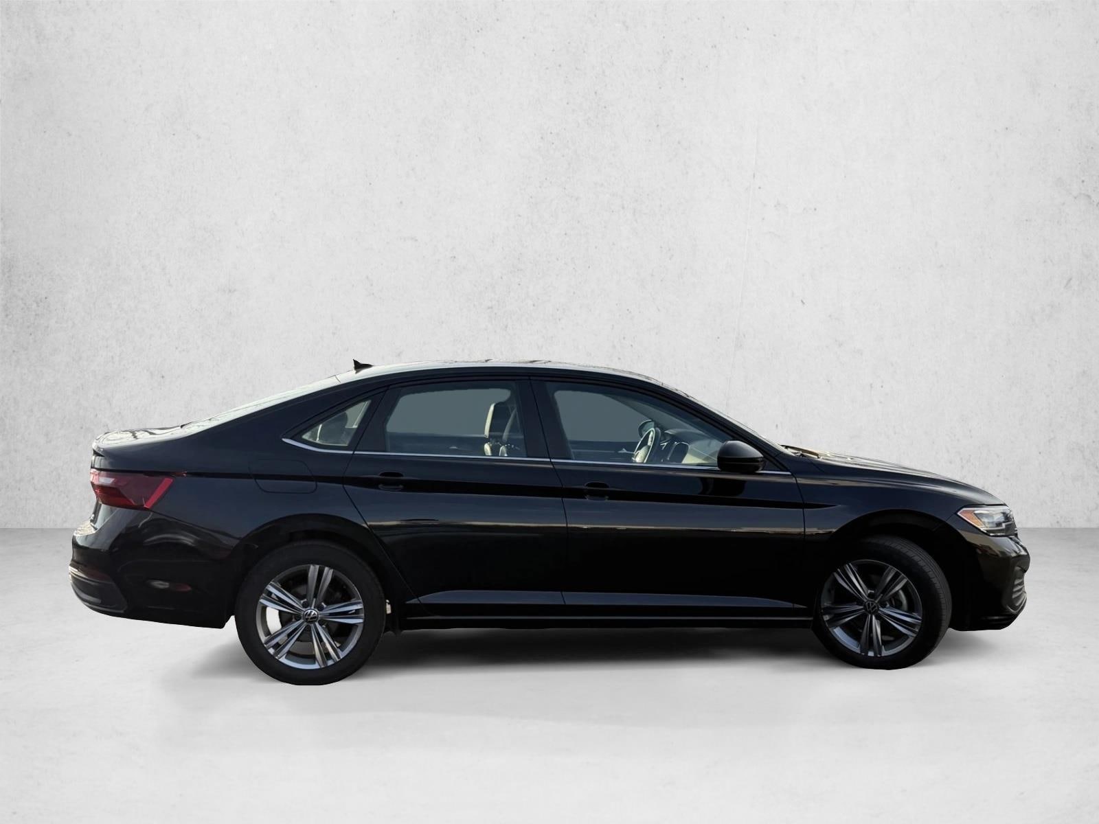 2024 VOLKSWAGEN JETTA - Image 4