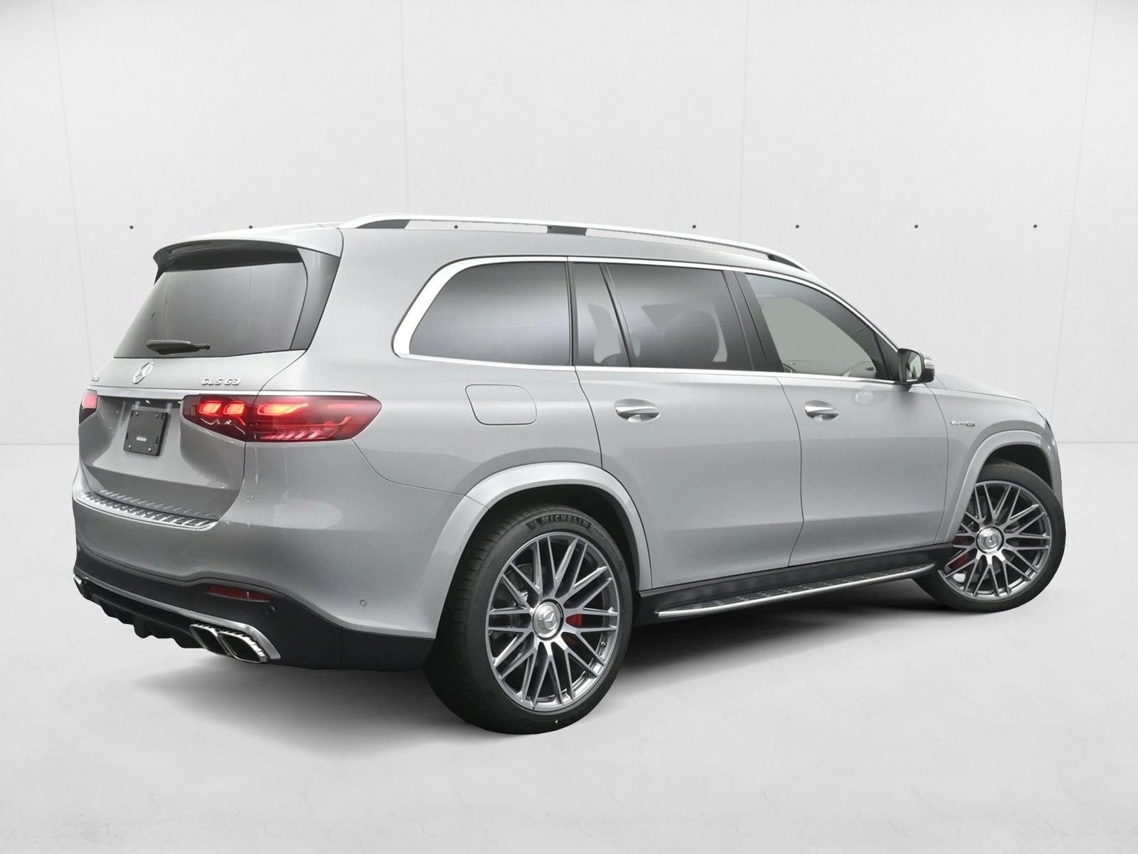 2026 Mercedes Benz GLS AMG 63 4MATIC photo 2