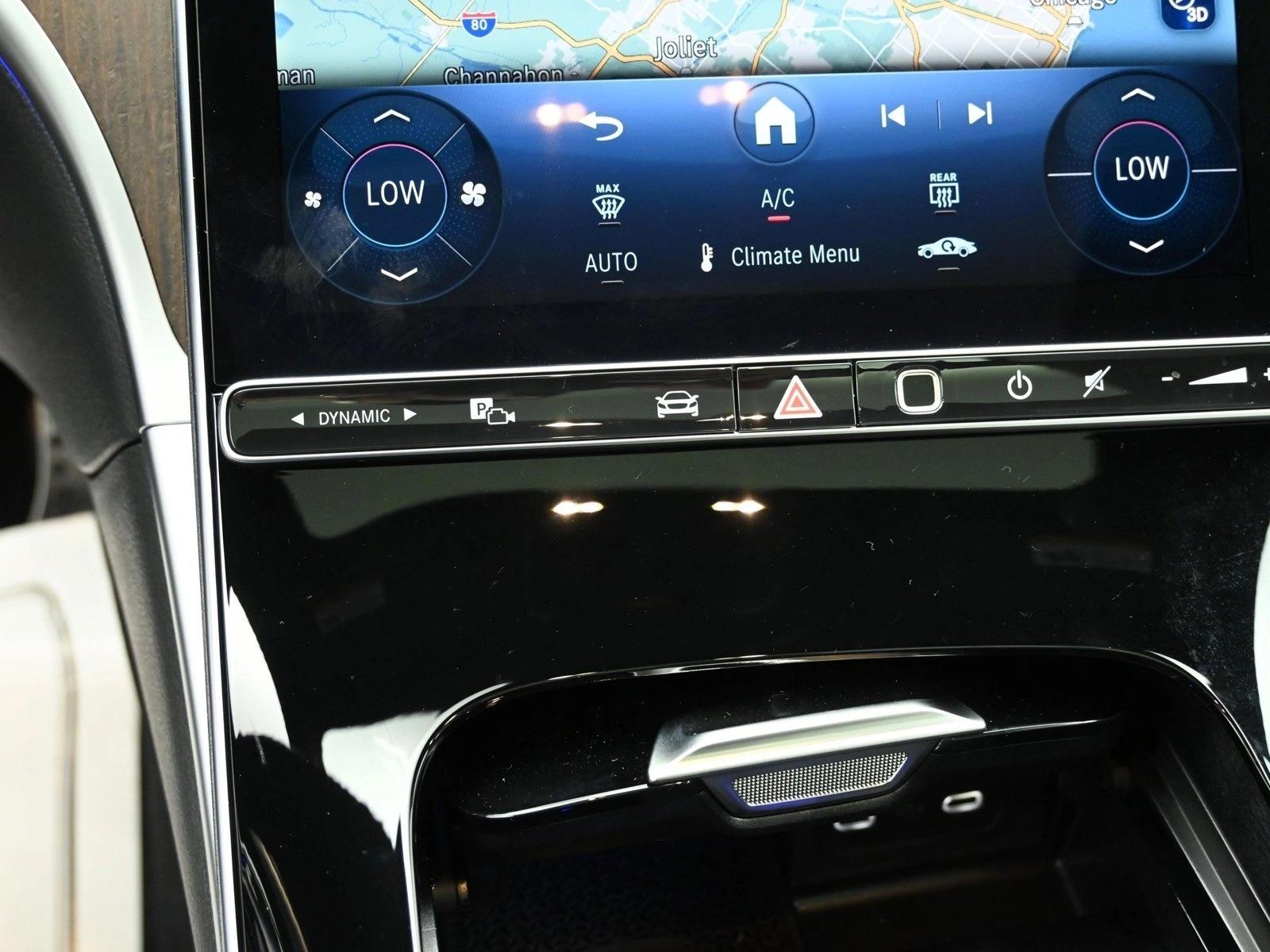 2025 MERCEDES-BENZ C-CLASS - Image 12