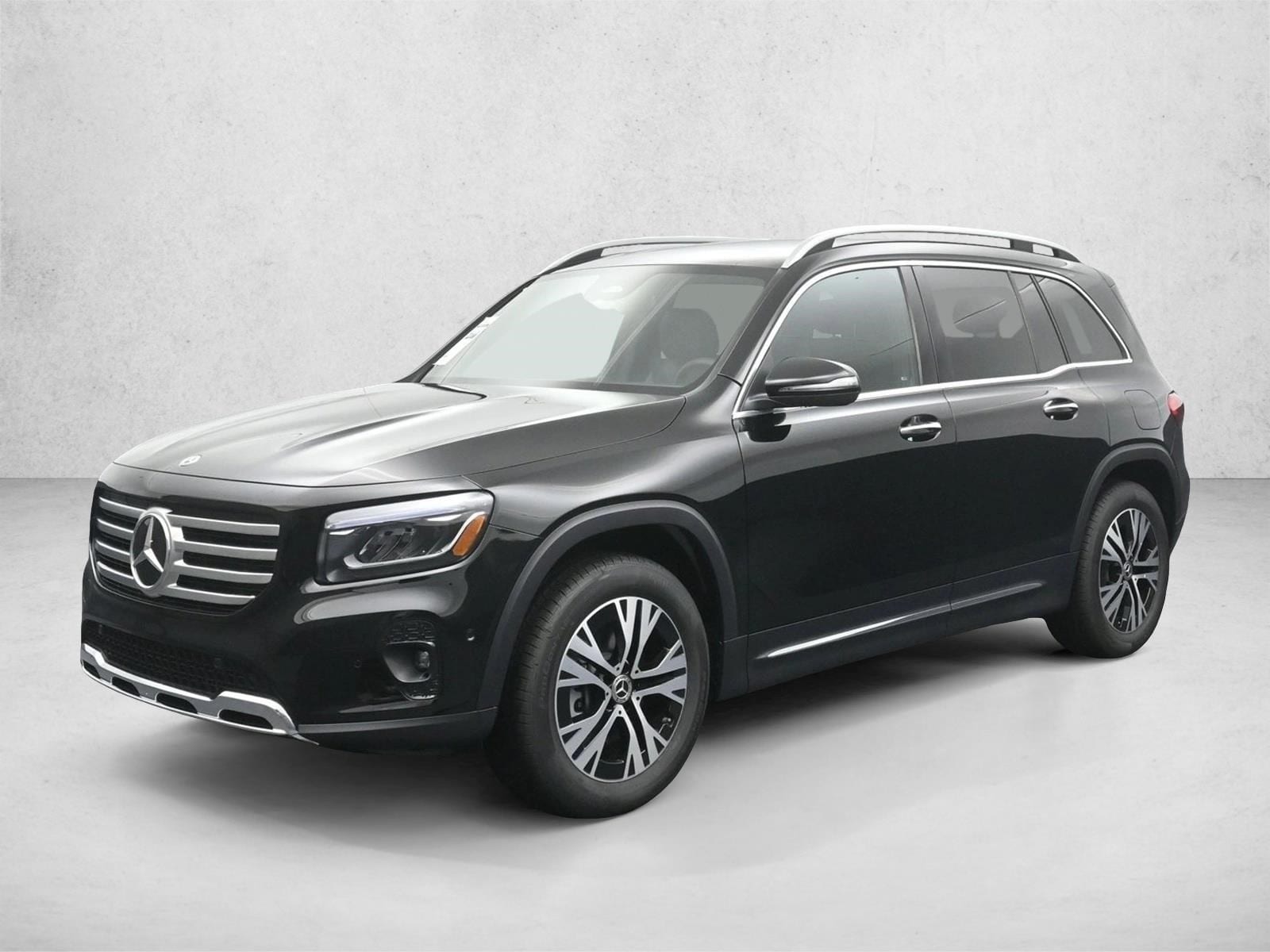2026 Mercedes-Benz GLB GLB 250's photo