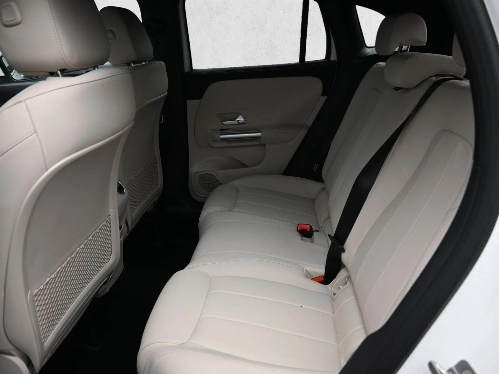 2025 MERCEDES-BENZ GLA-CLASS - Image 20