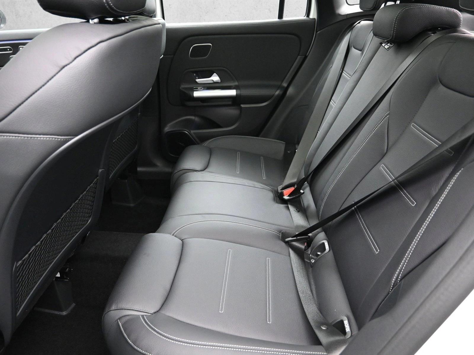 2025 MERCEDES-BENZ GLA-CLASS - Image 21