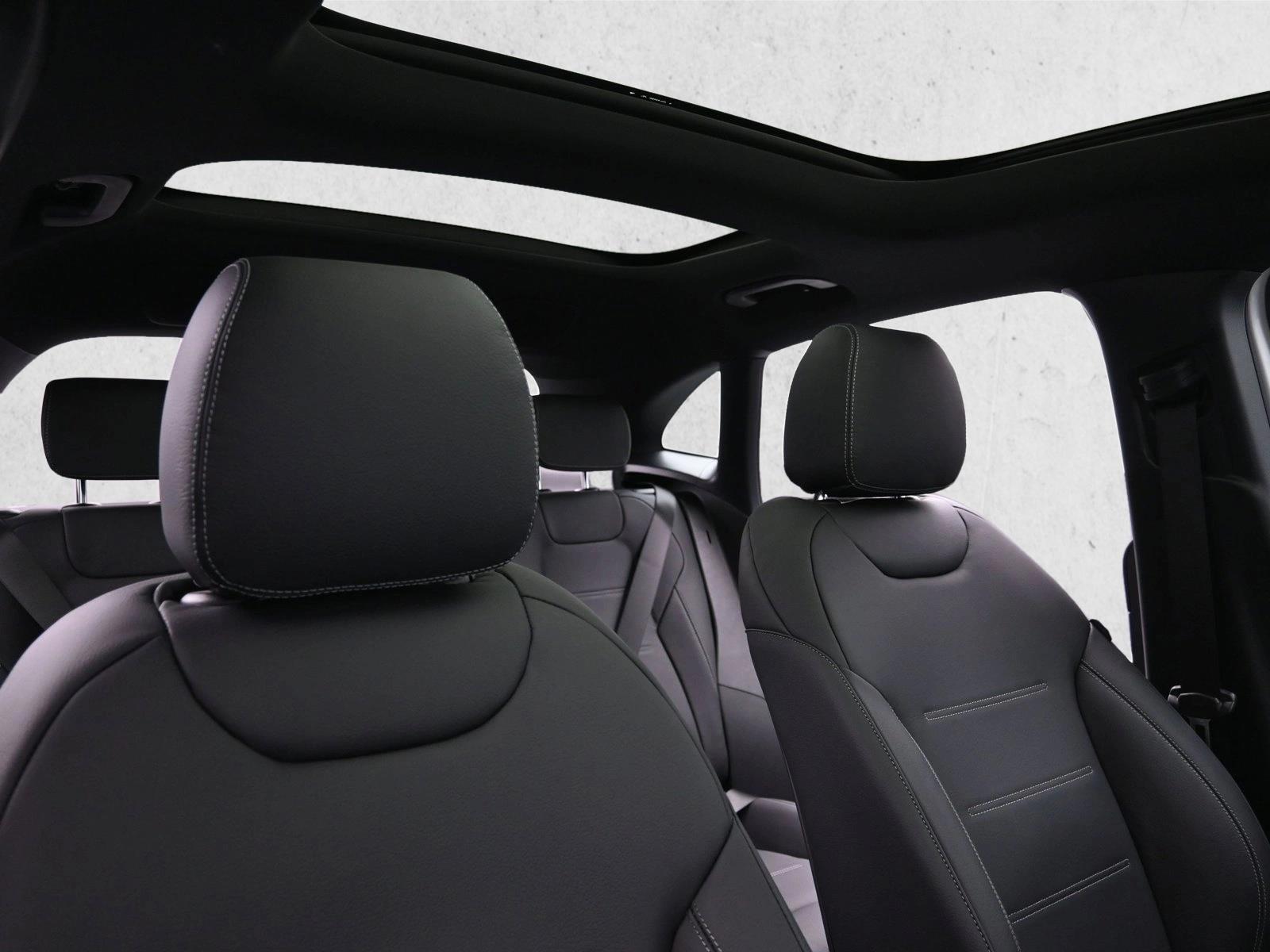 2025 MERCEDES-BENZ GLA-CLASS - Image 29