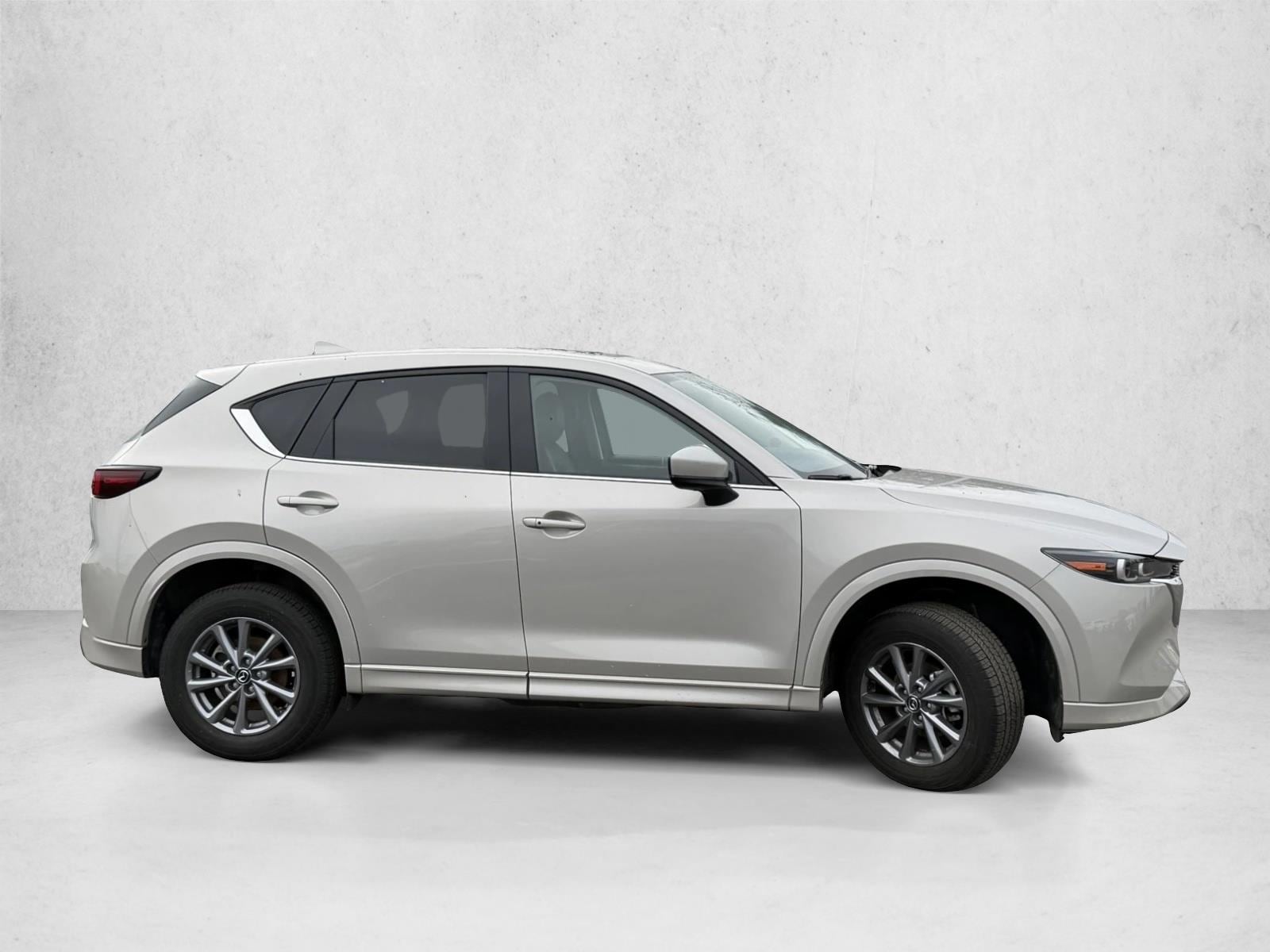 2025 MAZDA CX-5 - Image 4