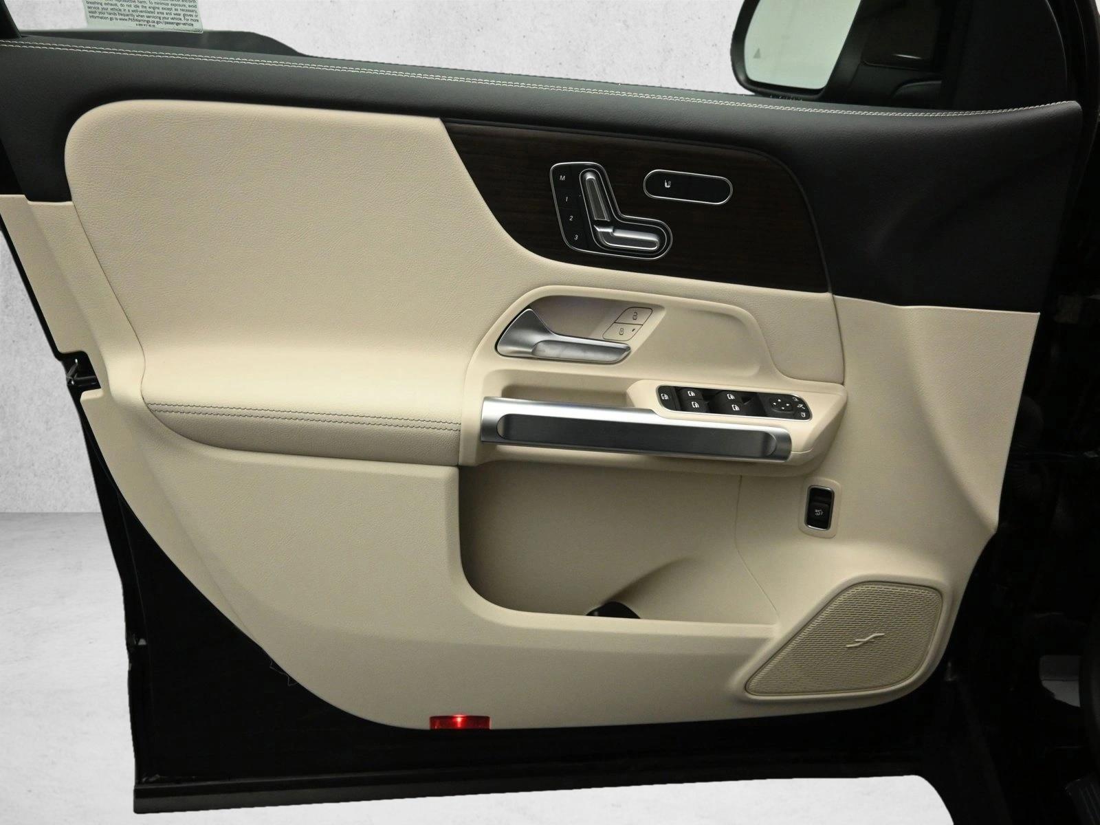 2025 MERCEDES-BENZ GLB-CLASS - Image 19