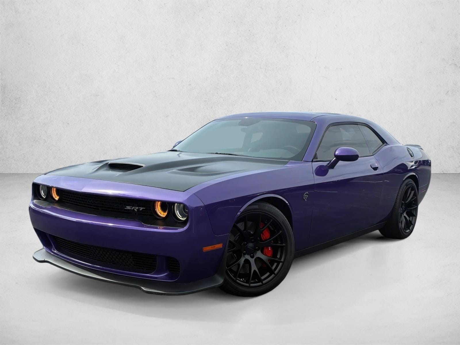 2016 Dodge Challenger SRT Hellcat's photo